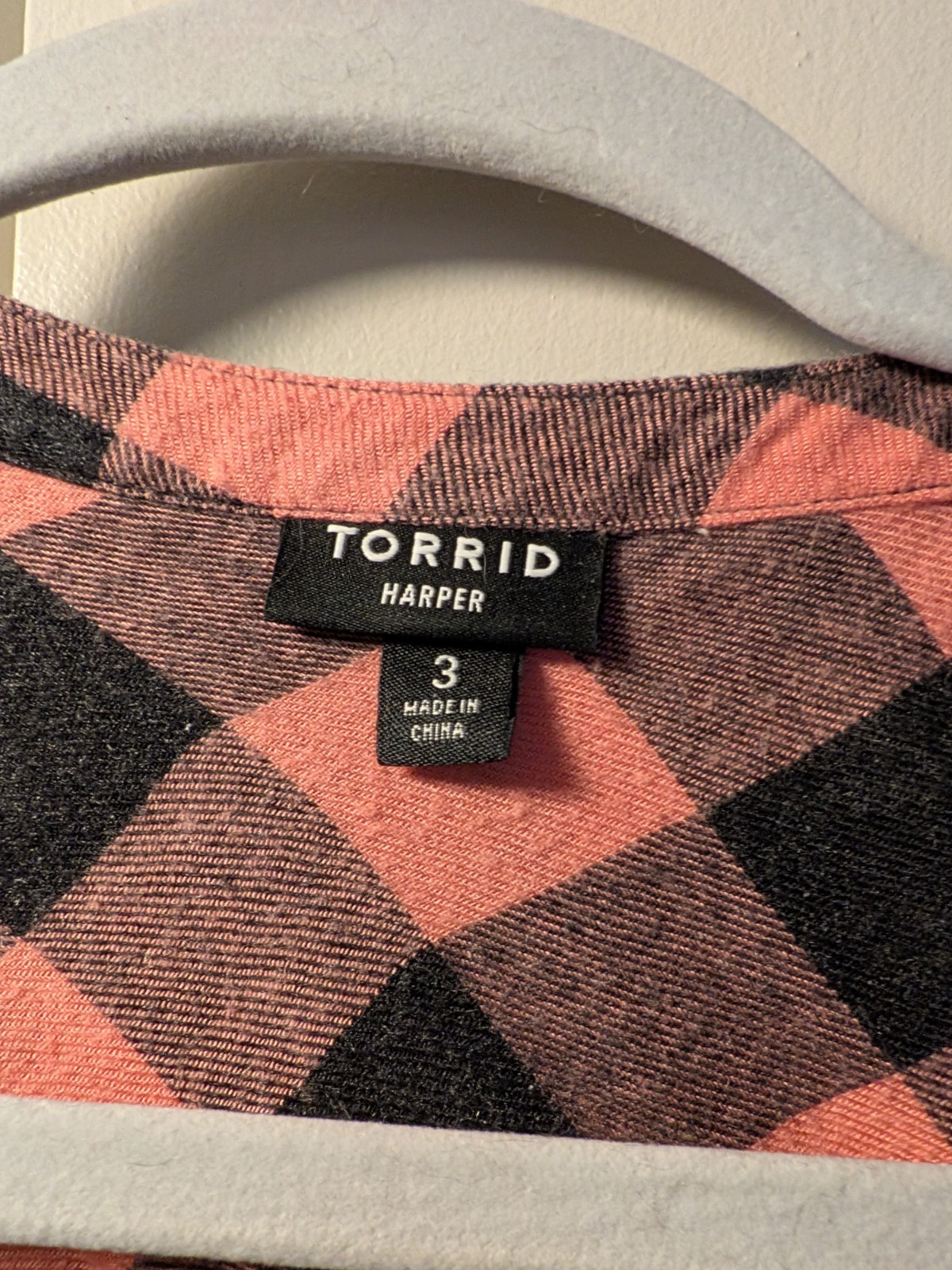 Torrid Pink Black Plaid V-Neck 3/4 Sleeve Button Front Tunic Blouse 3