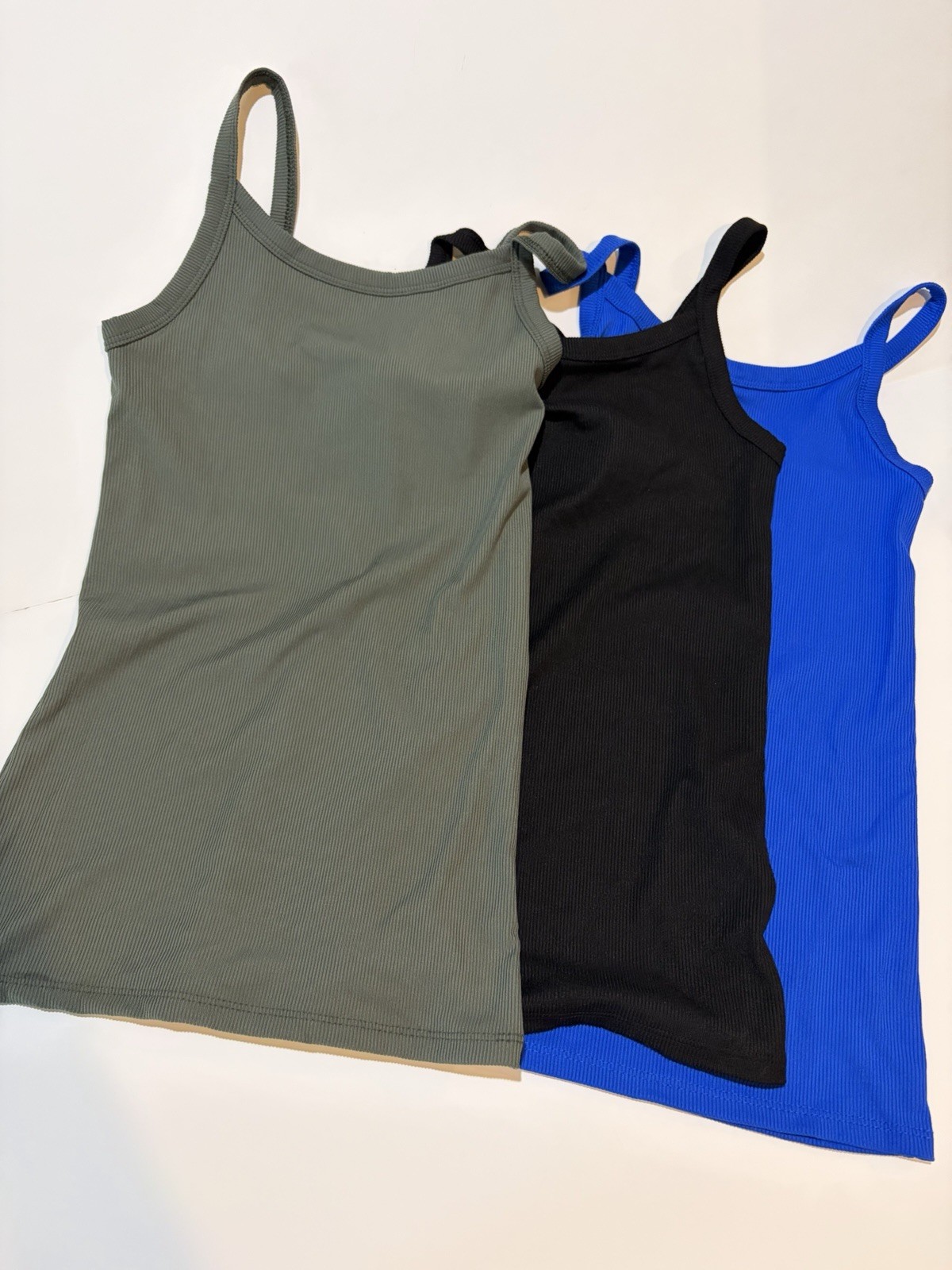 No Boundaries Juniors XS (1) Ribbed Cami Tank Tops 3 Pack Black Blue Green
