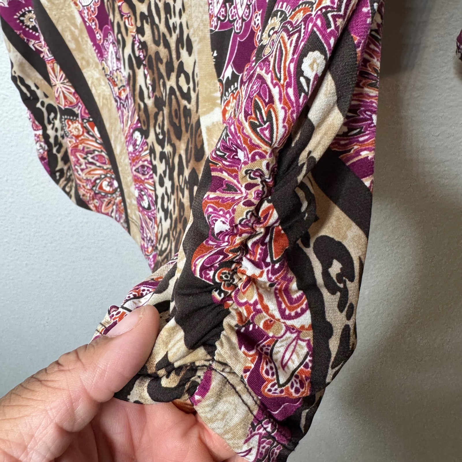Chicos Womens Size 1 (M) Multicolored Paisley Leopard Striped Career Office