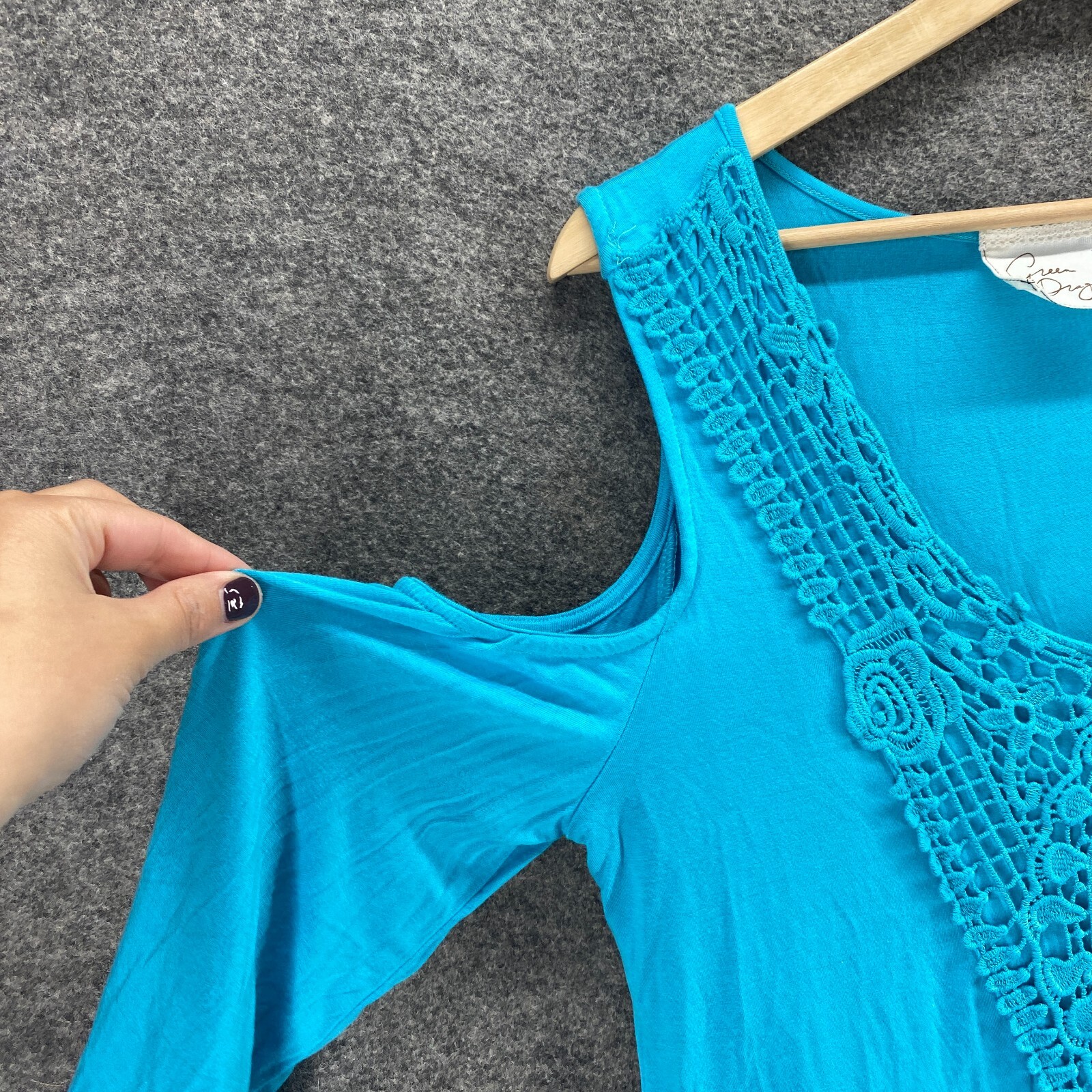 Green Dragon Blouse Women M Blue Crochet Cold Shoulder Long Sleeve Rayon
