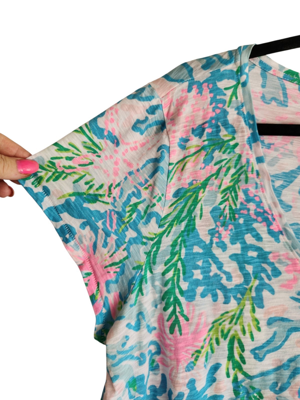 Lilly Pulitzer Etta V Neck Top Tee Coral Bay Print Short Sleeve Cotton Size XL