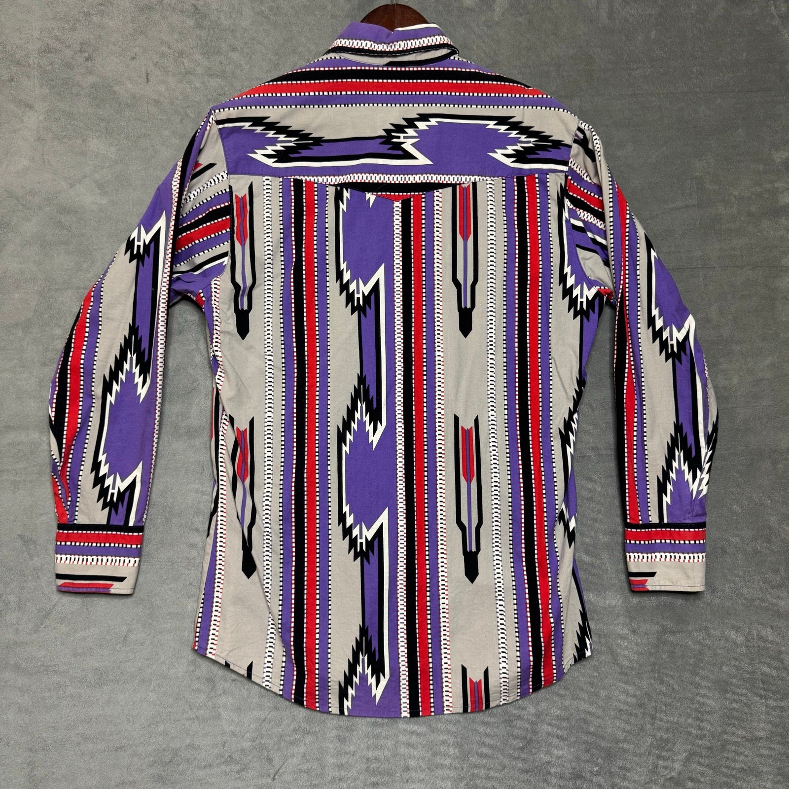 Vtg Wrangler 90’s Tribal Aztec Pattern Medium Native Western Shirt Buttondown