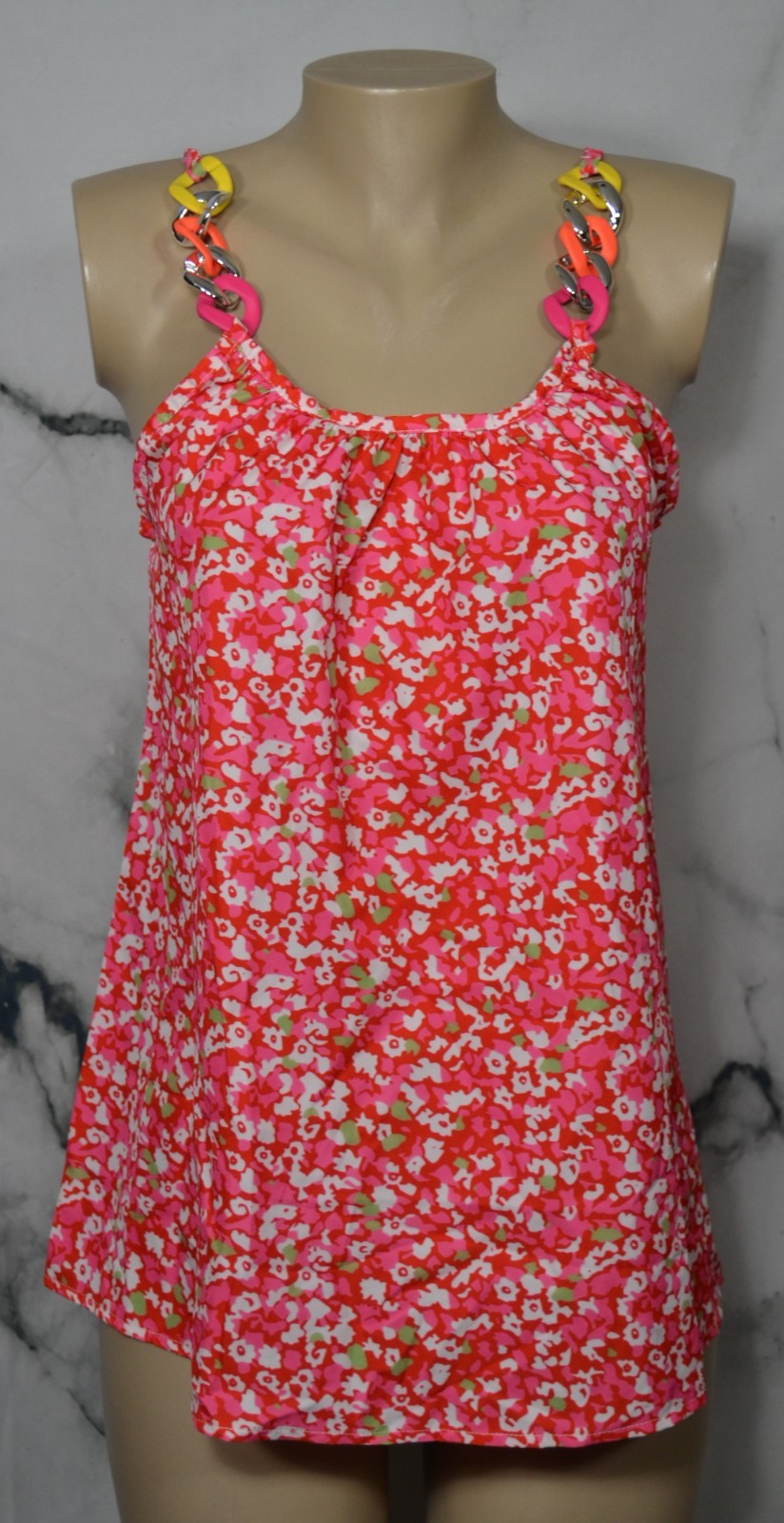EMVIE’S FASHIONS Red Pink Green White Floral Polyester Chain Strap Top Large