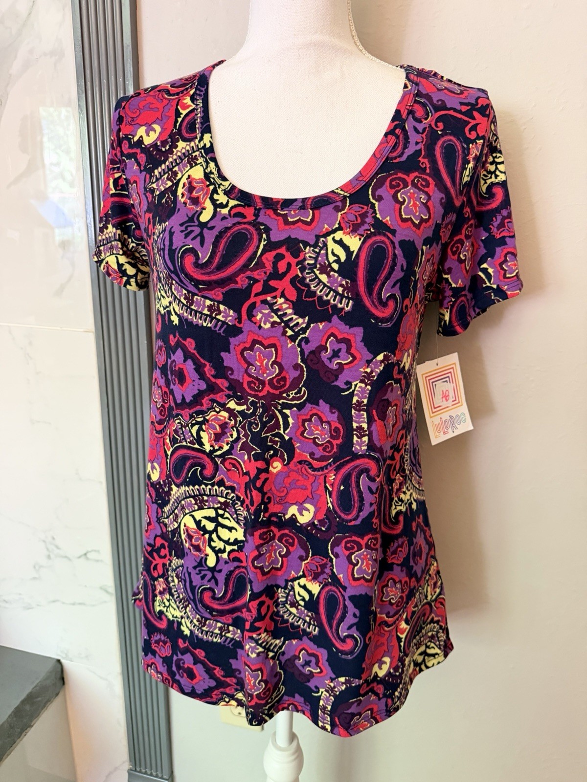 Lularoe Classic T Small Short Sleeve Women Shirt Relaxed Bright Colors NWT