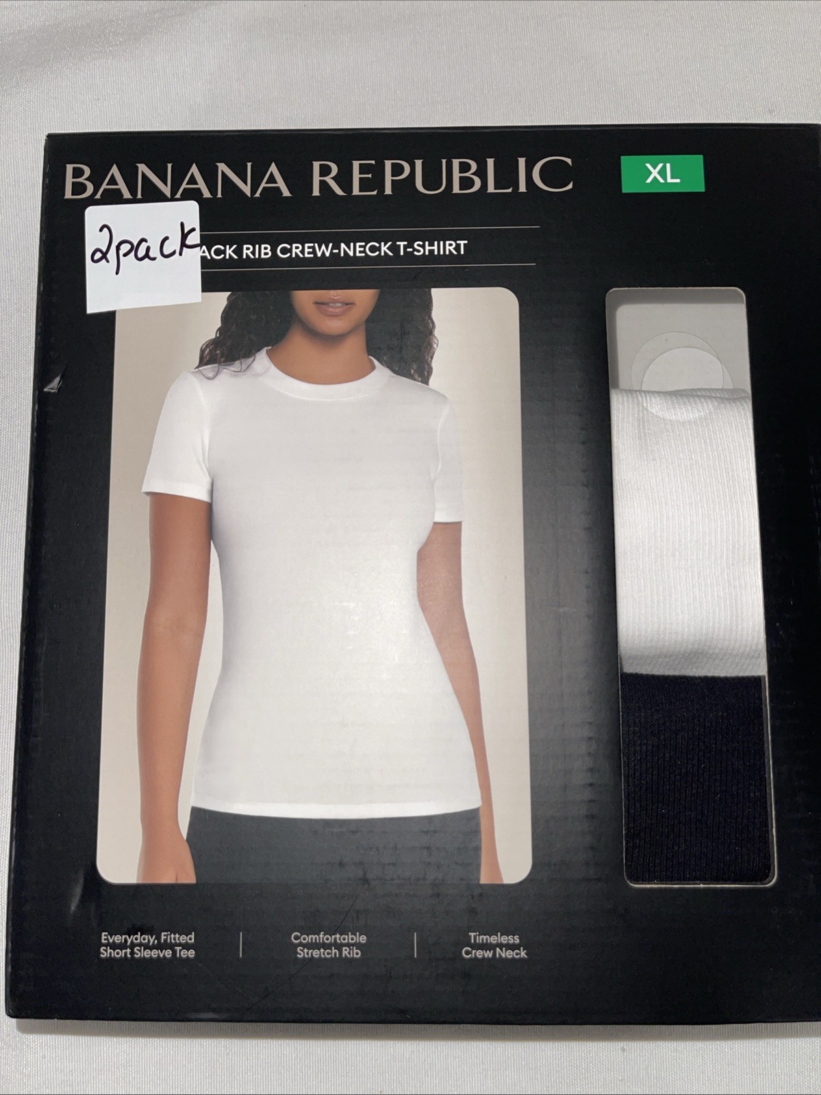 Banana Republic Women’s Size XL 1-Pack Rib Crew-Neck T-Shirt (missing one)