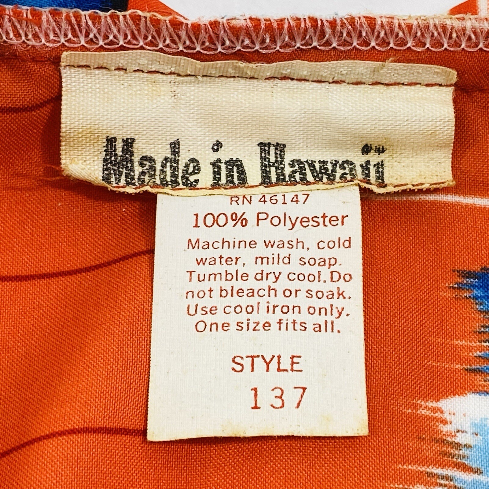 Vintage Made in Hawaii Poncho Circle Top Red Aloha Diamond Head One Size 1970s