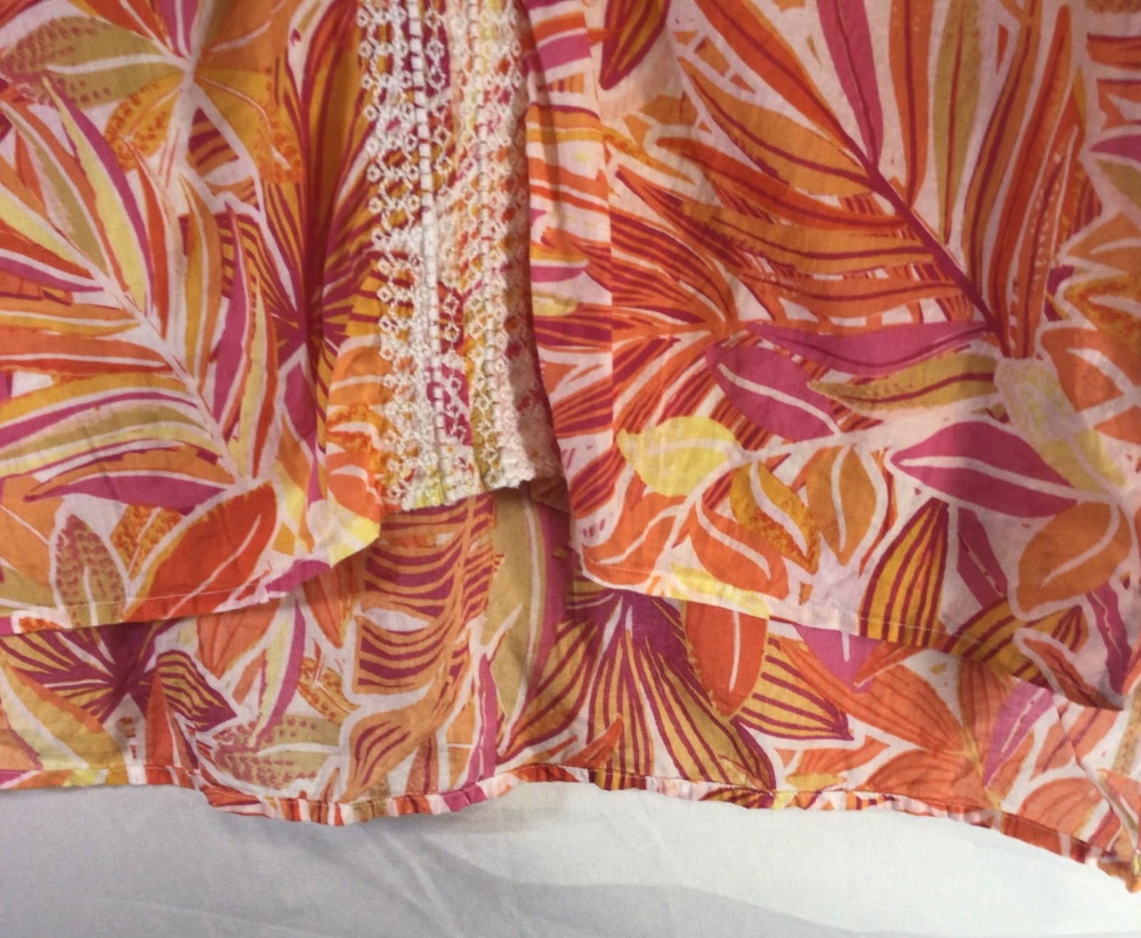 C and C California tropical print blouse XL pink orange beach vacation resort
