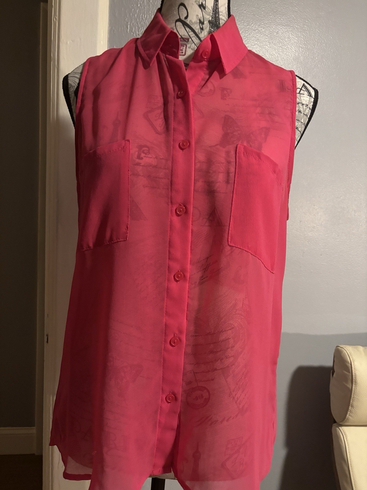 Ambiance Apparel Pink Sleeveless Sheer Chiffon Collared Button-Up Top L Paris