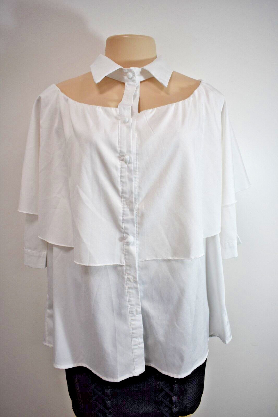 Celmia Collection White Button Up Women’s Shirt Size XLarge On Sale