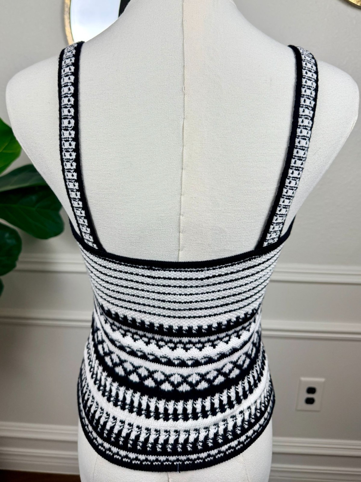 Chic minimalist Cottagecore Rachel Zoe Knit Crop Top | Soft Girl | XS | EUC