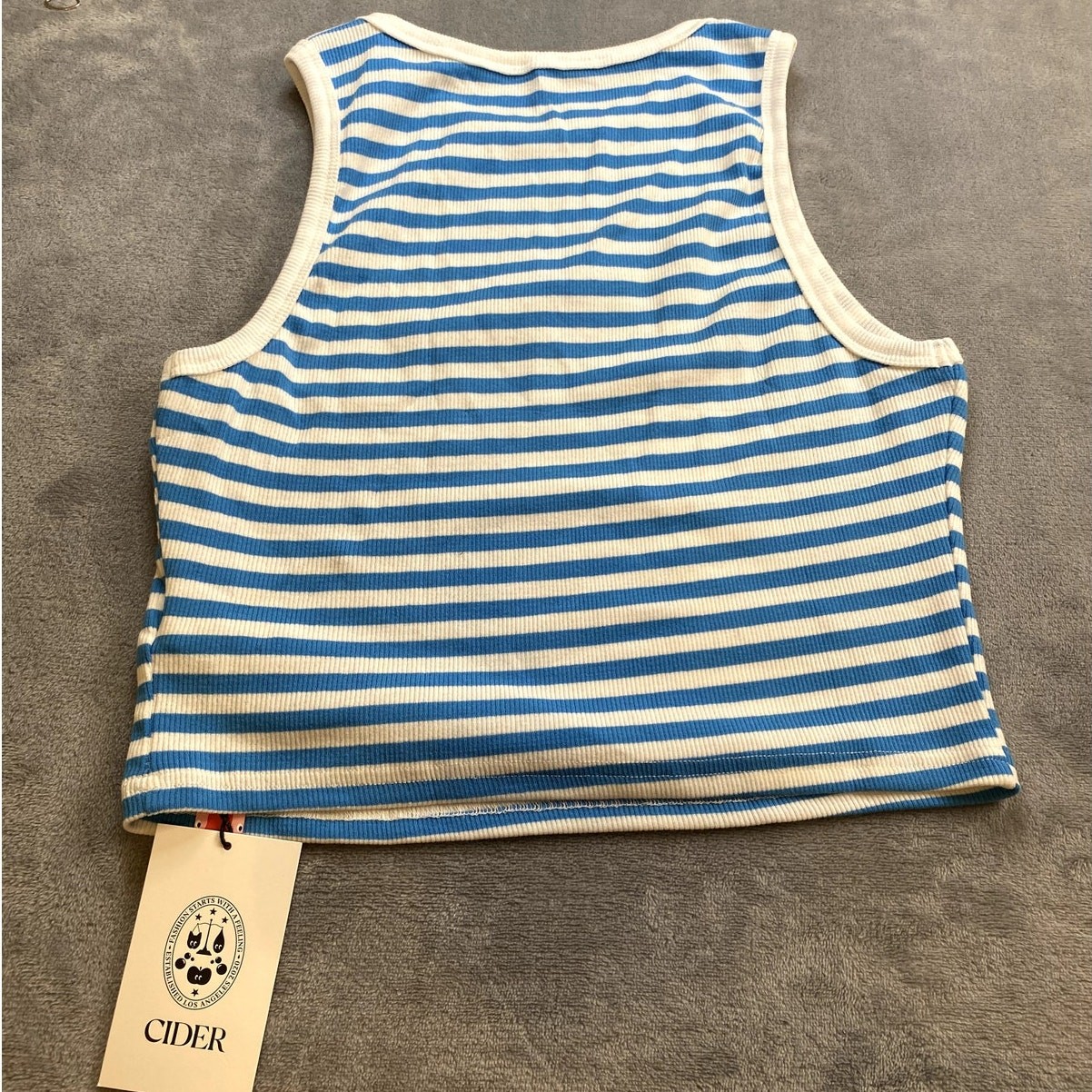 Cider Cotton-Blend Stripe Cat Graphic Crop Tank Top – Size Large