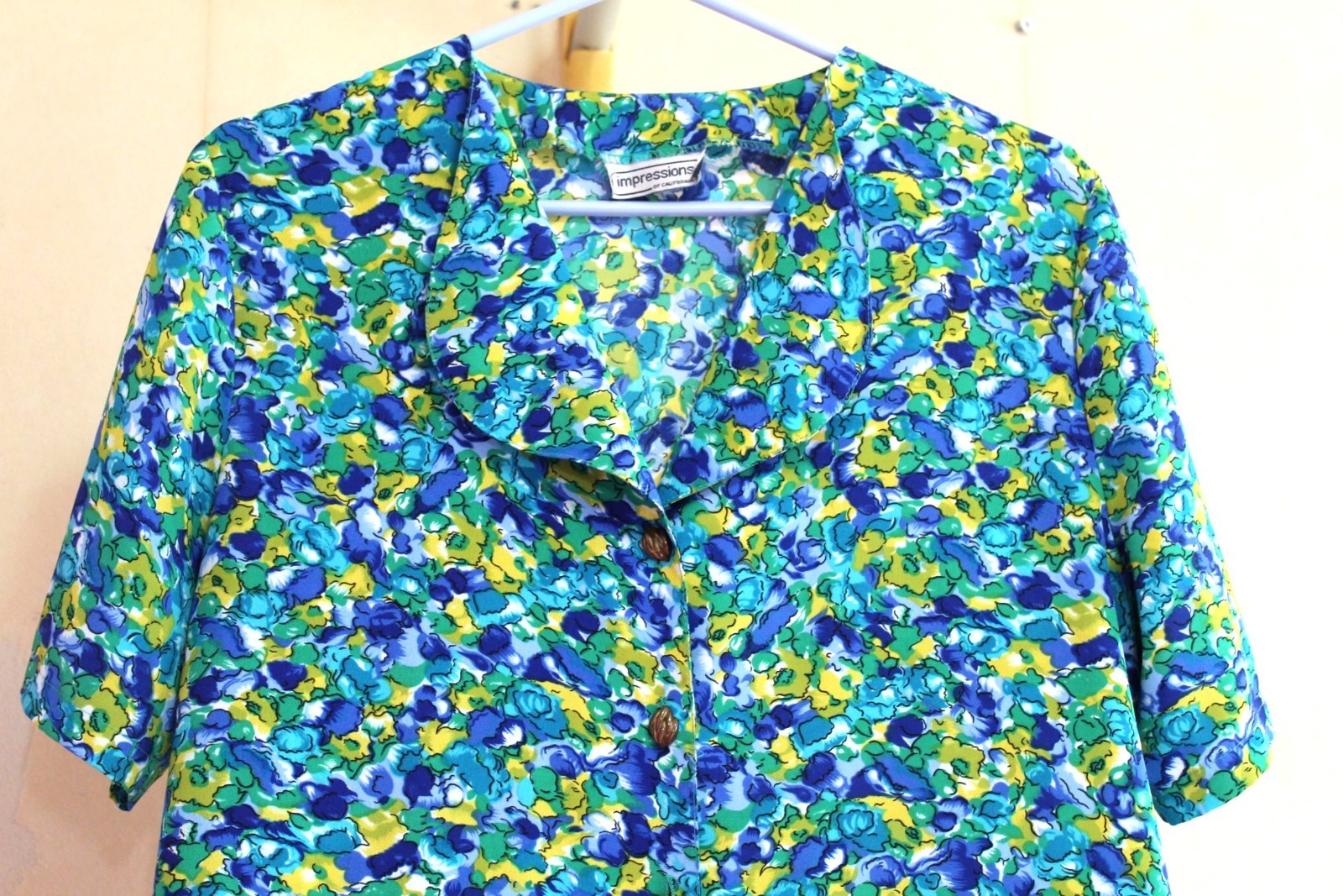 Vintage 90s Shirt L Ditsy Watercolor Floral SS Polysilk Impressions Blue Green