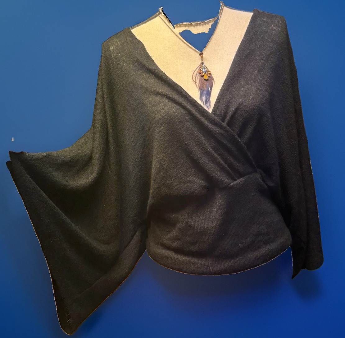 Y2K Flutter Sleeve Batwing Top sz M Black Grunge Fairy Boho Whimsigoth Studio Y