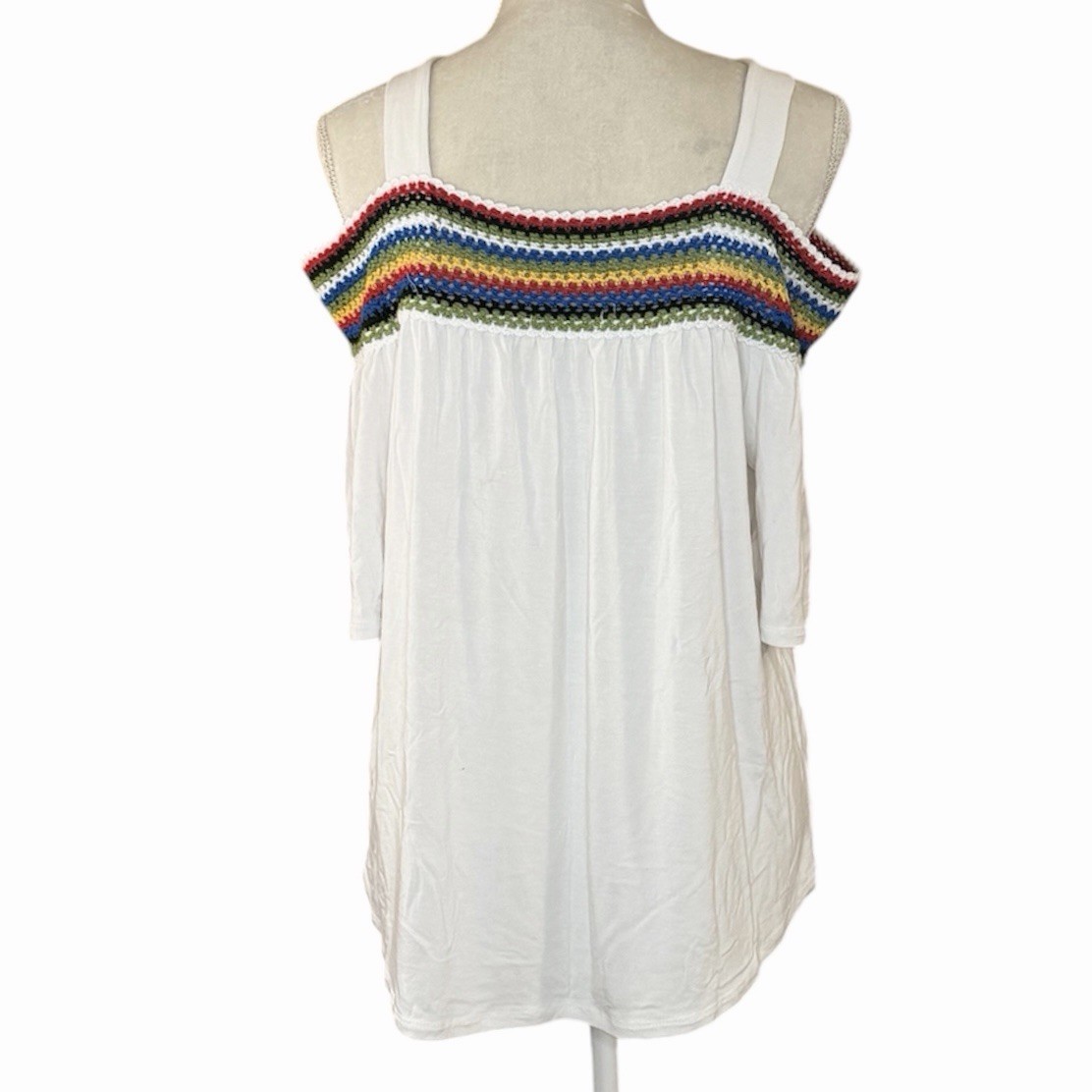Cha Cha Vente Women’s Medium White Cold Shoulder Crochet Rainbow Boho Top