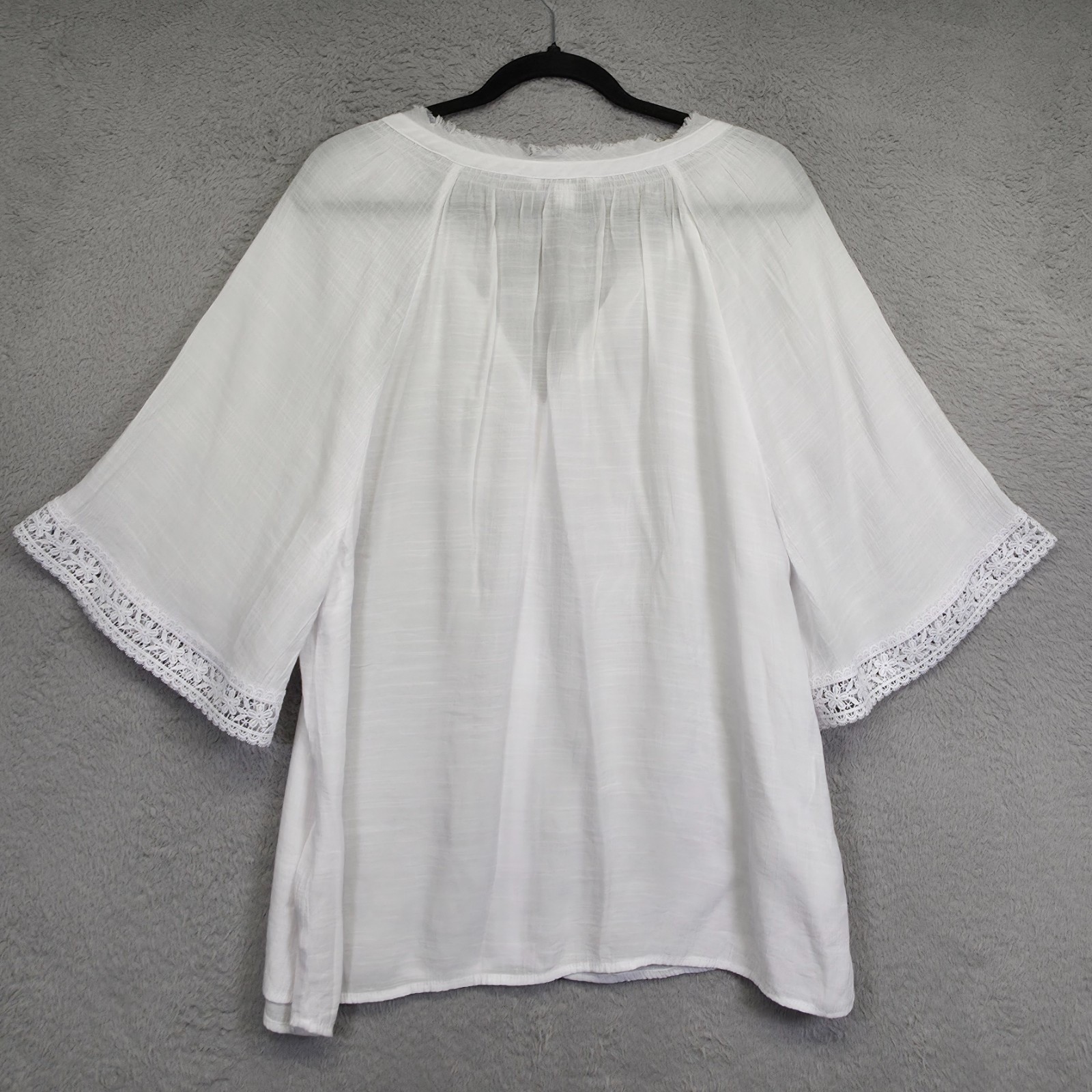 Counterparts Top Womens L White Gauzy Floral Eyelets Lace Boho Peasant Resort
