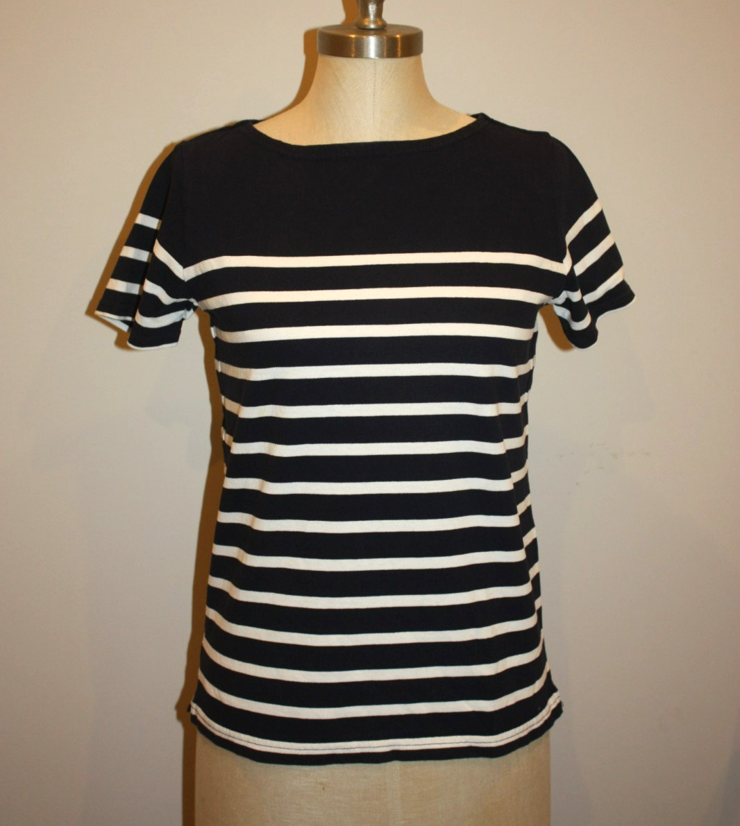 MUJI STRIPED BLUE & WHITE COTTON SHORT SLEEVE T-SHIRT TOP – MEDIUM 4 6