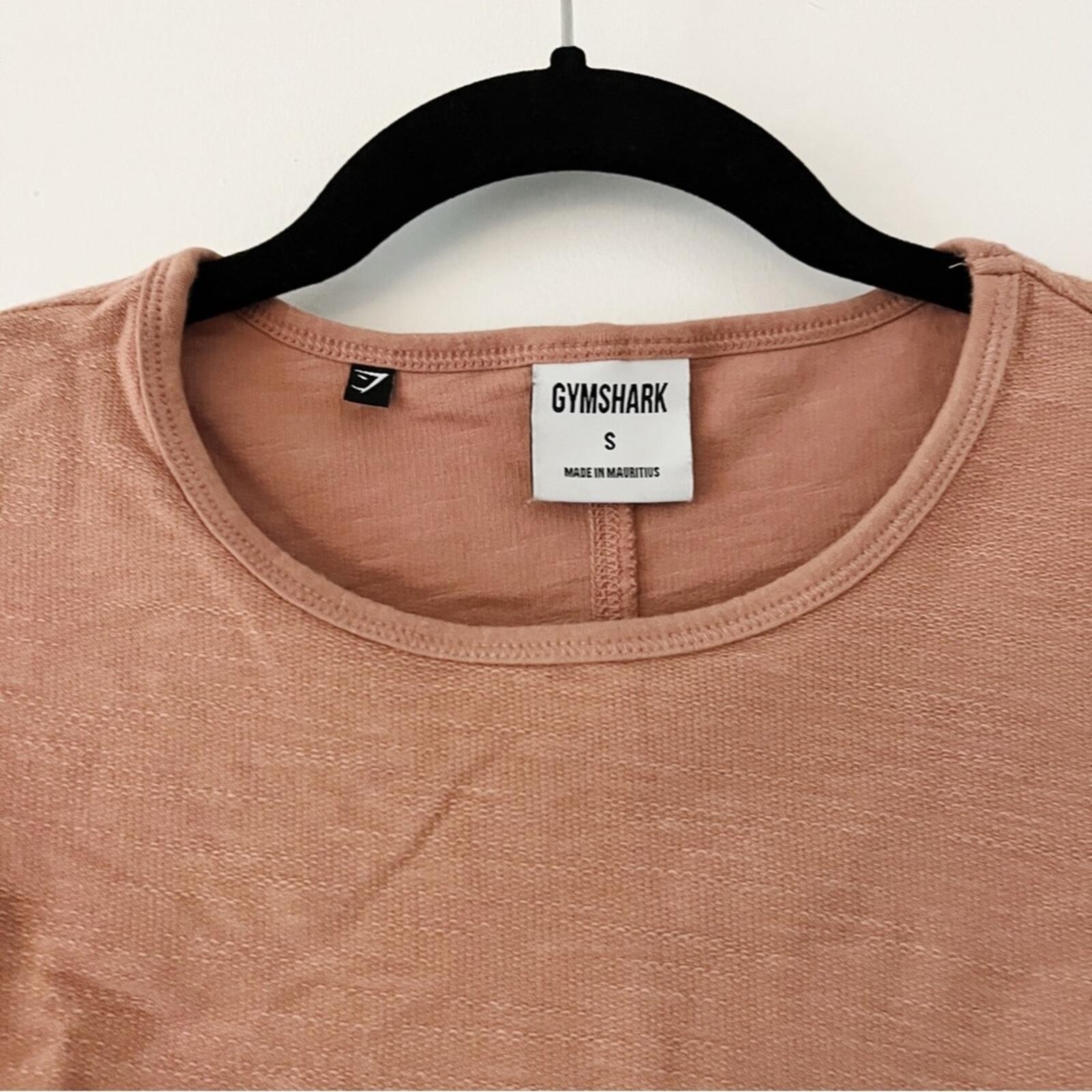 Gymshark Blush Pink Long Sleeve Cropped Top