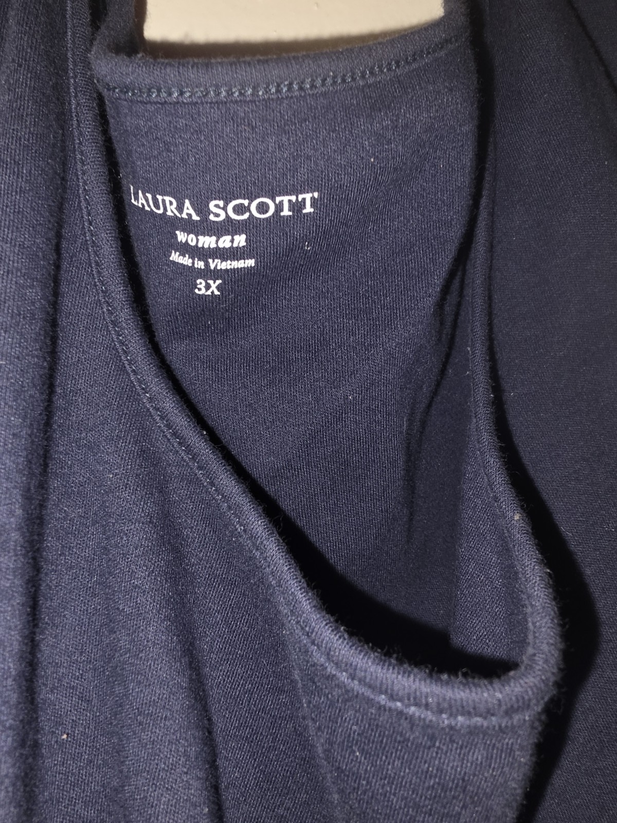 Laura Scott Womens Plus 3X Black Solid V-Neck Wide Strap Tank Top