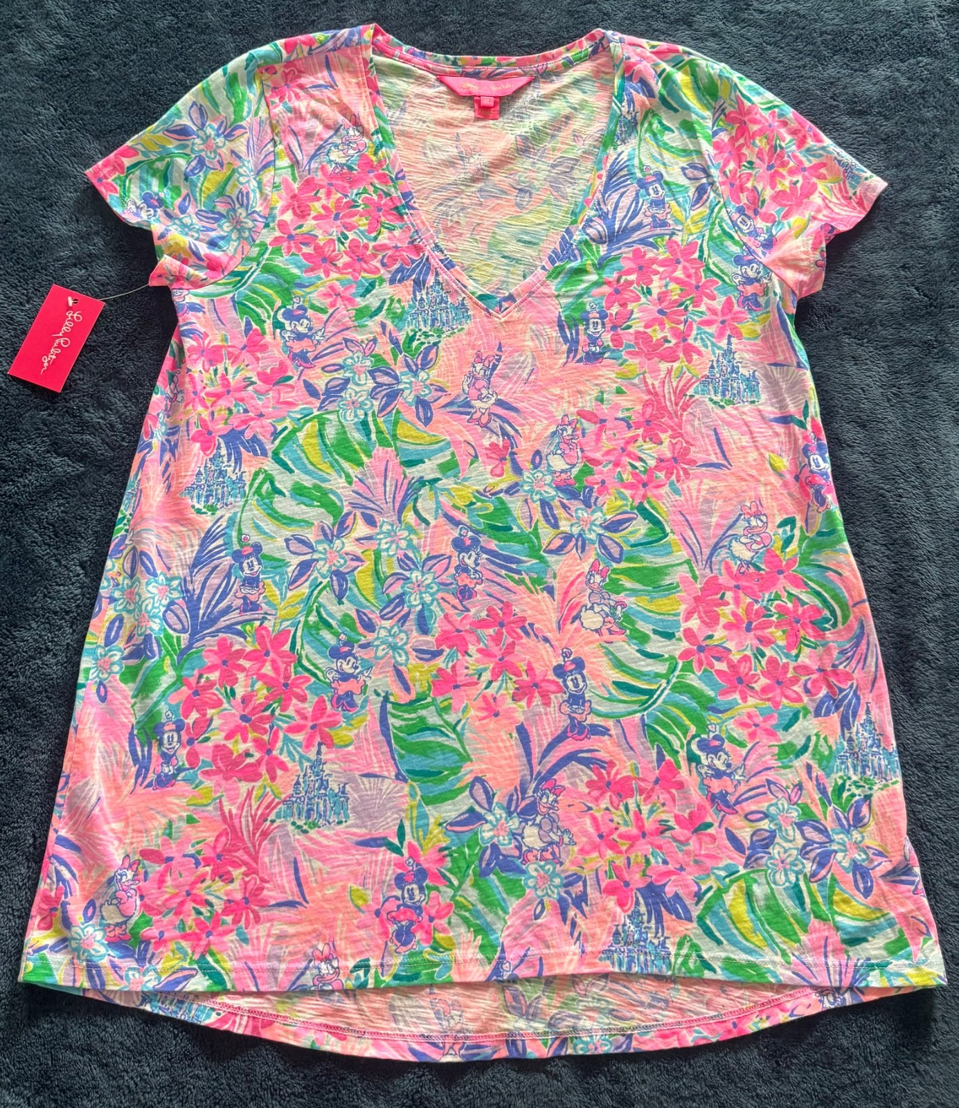 Disney Parks Top Lilly Pulitzer Dreamin T-Shirt Minnie Daisy Size Medium NWOT