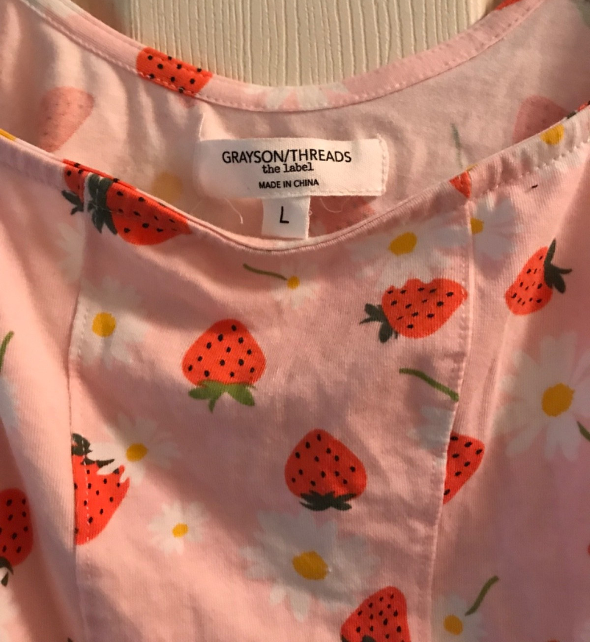 Grayson Threads Pink Cropped Strawberry Print Tank Top Size-Large