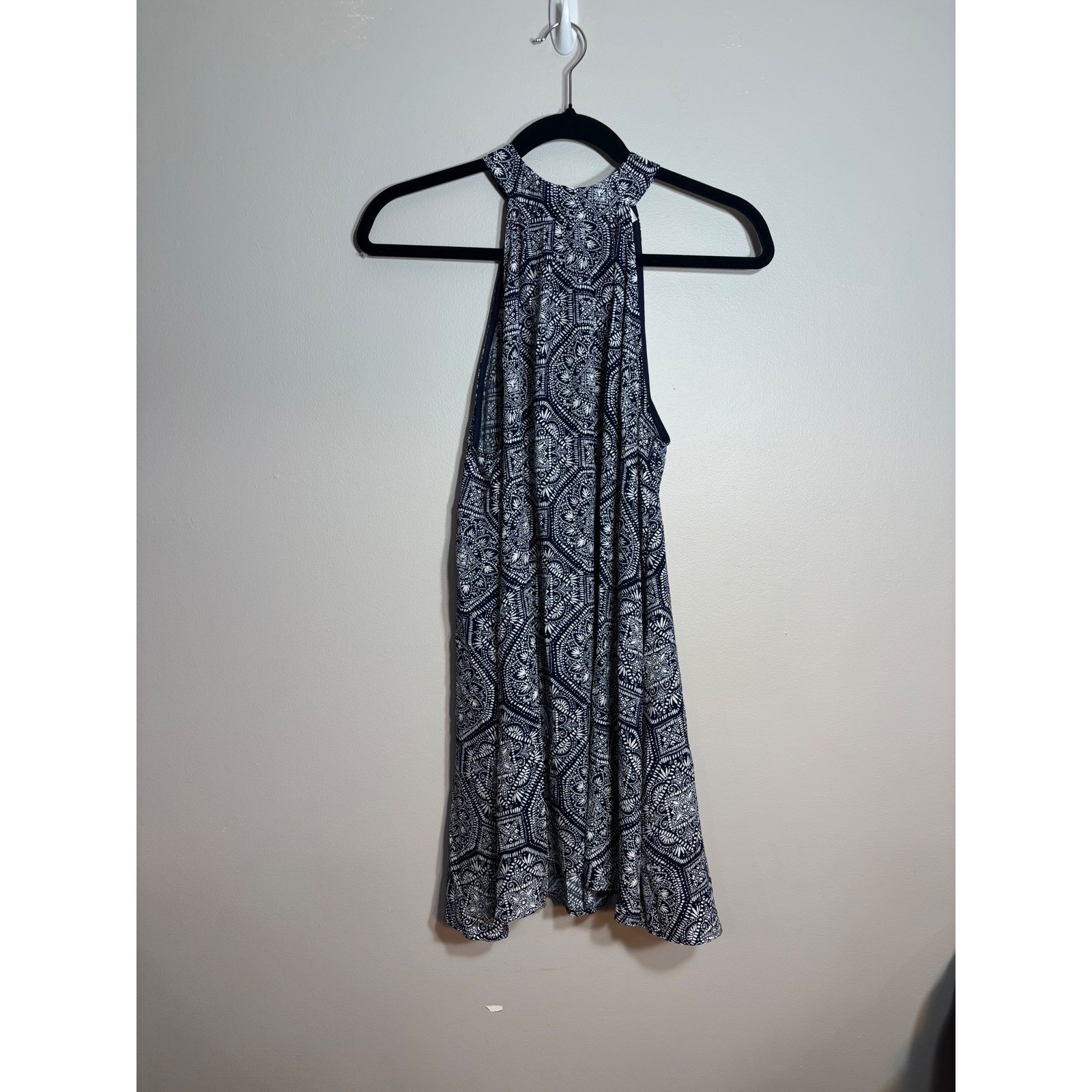 Ovi Halter Neck Sleeveless Top Navy Blue White Medallion Print Small D4962