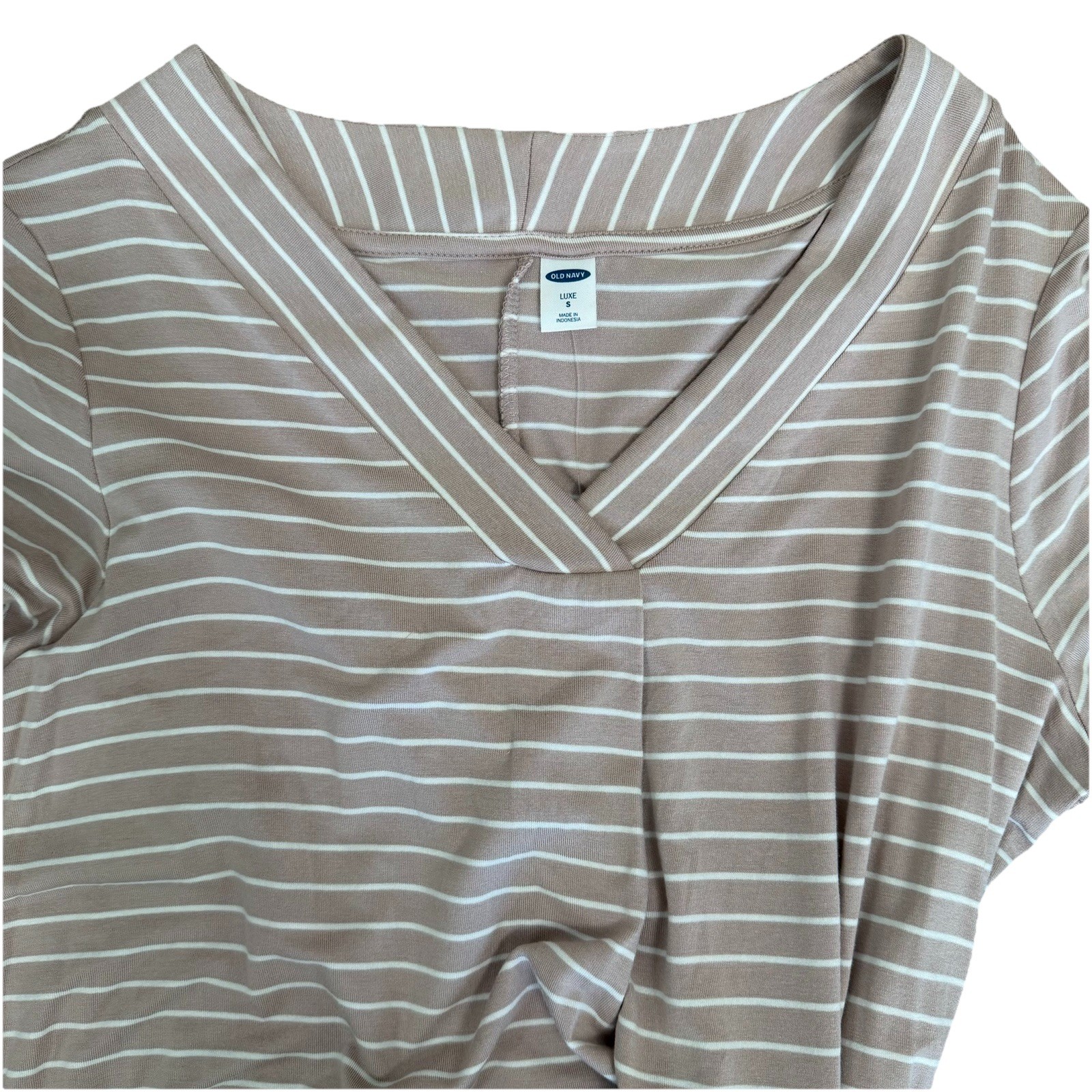 Old Navy Women’s Pink/white Striped Shirt SZ-Small 95% RAYON/VISCOSE,5%Spandex