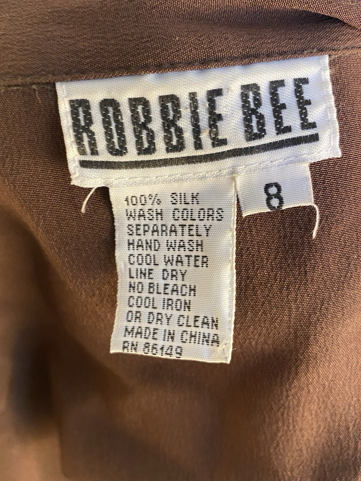 ROBBIE BEE BROWN 100% SILK LONG WITH CROSS BUTTON FRONT-SIZE8!!