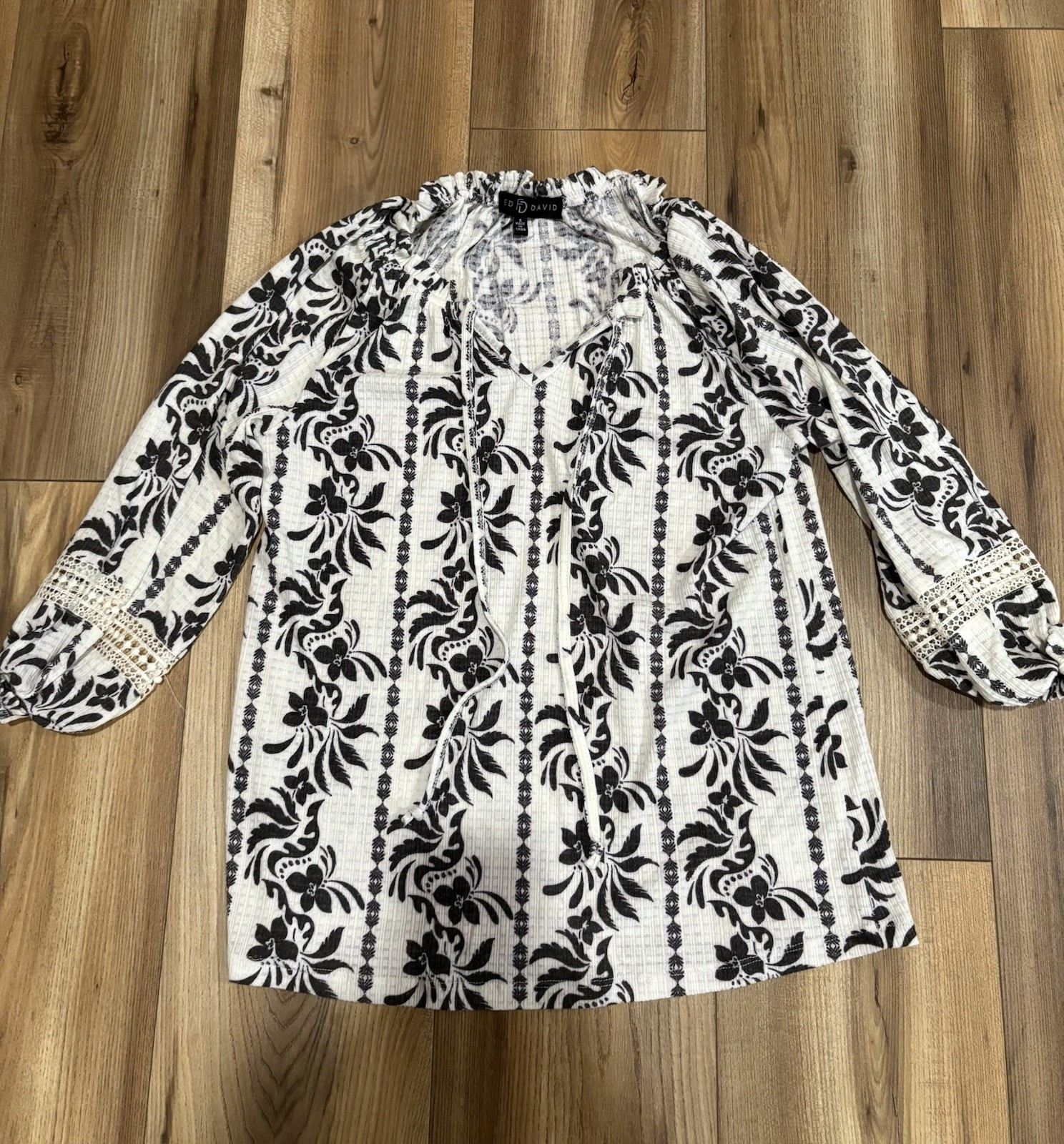 Fred David Women’s Ivory Gray Boho Flowing V-neck Blouse Floral Sz Small