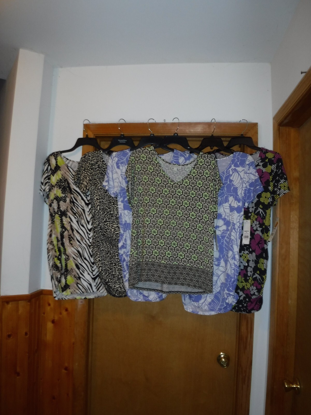 Short Sleeve Tee Tops XL,L,M,S,Dana Buchman,Multi Color 95% rayon 5% spandex
