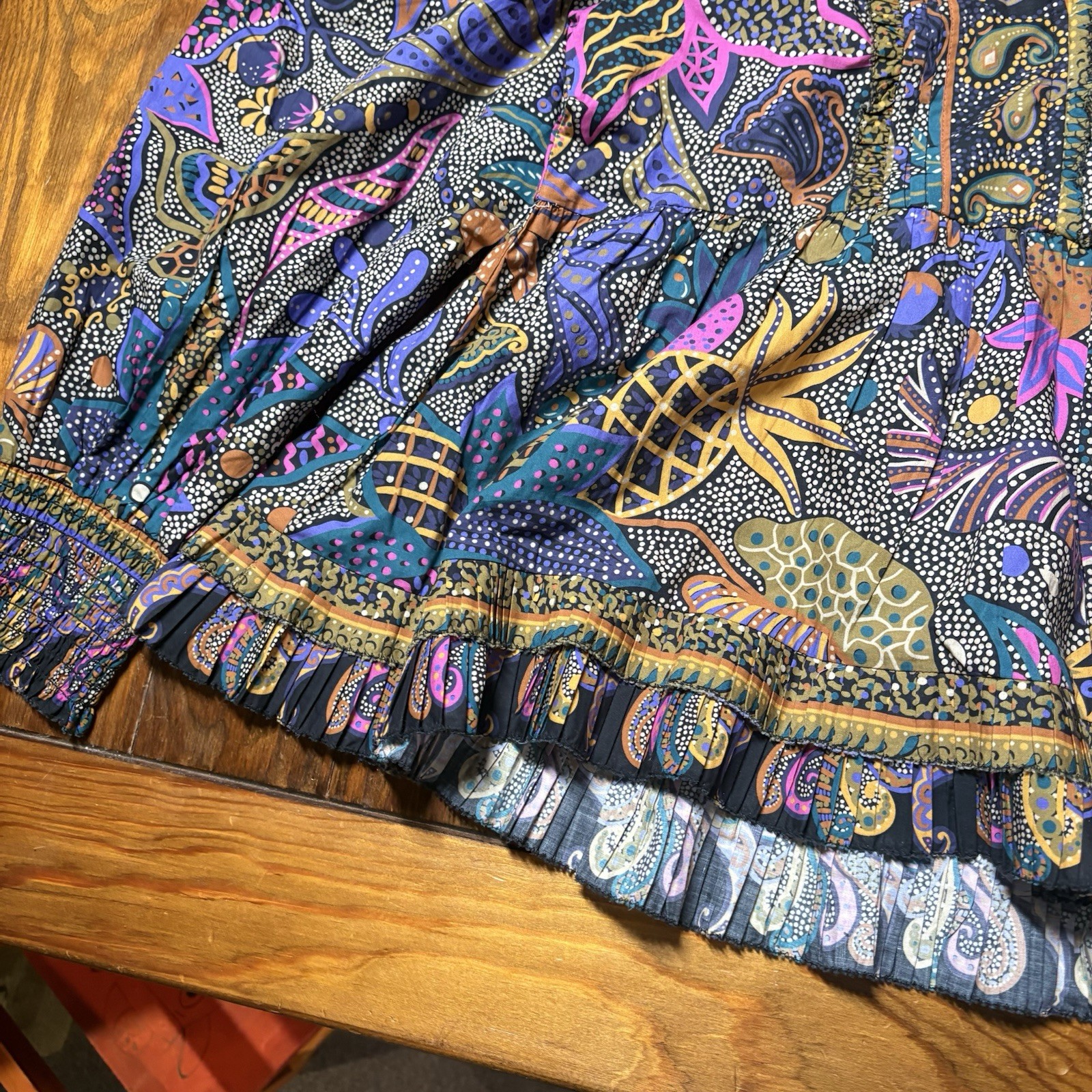 Love the Label Padma Floral Colorful Purple Art Funky Unique Sz S A1142