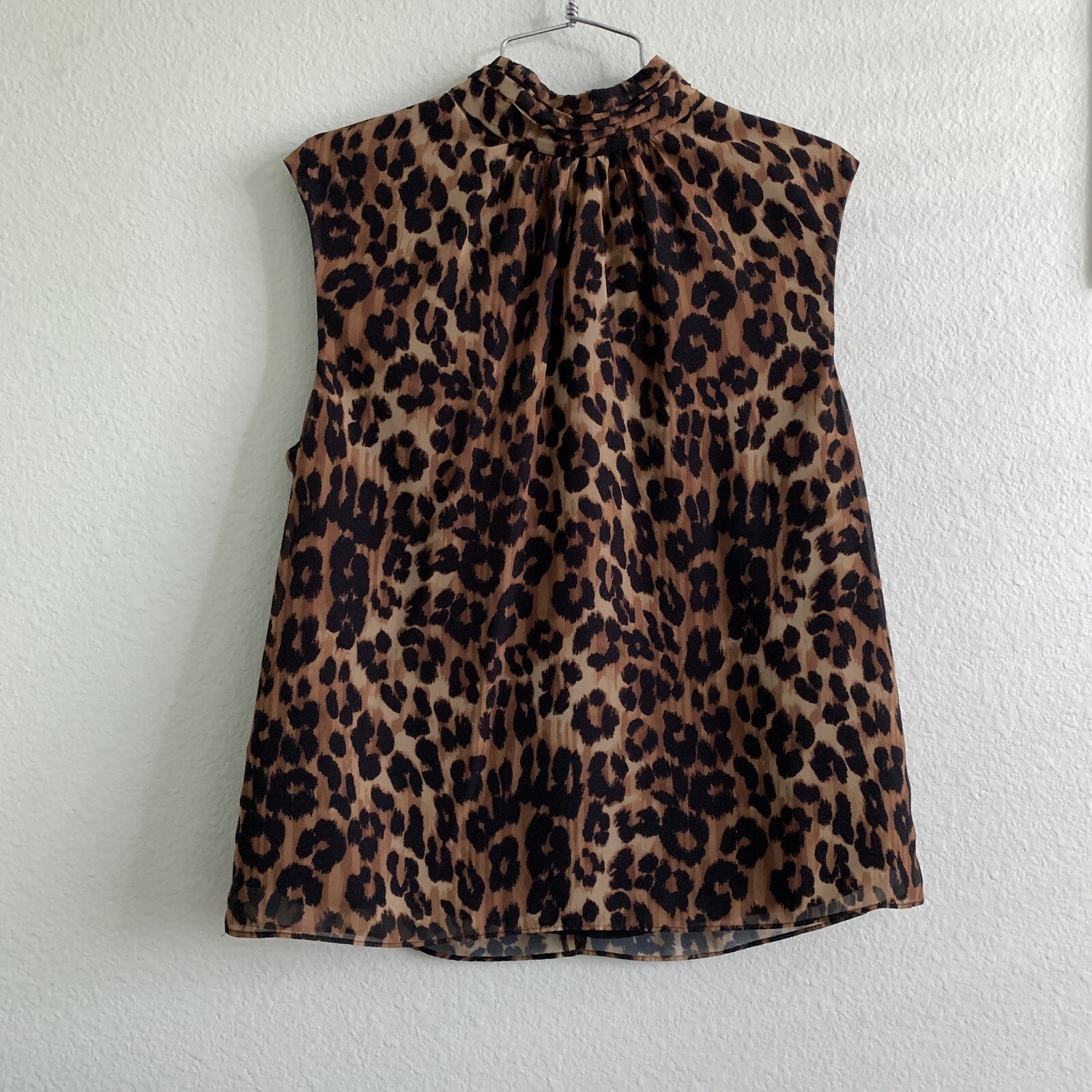 MILLY Rori Animal print mock neck blouse Medium sleeveless top shirt multi 325
