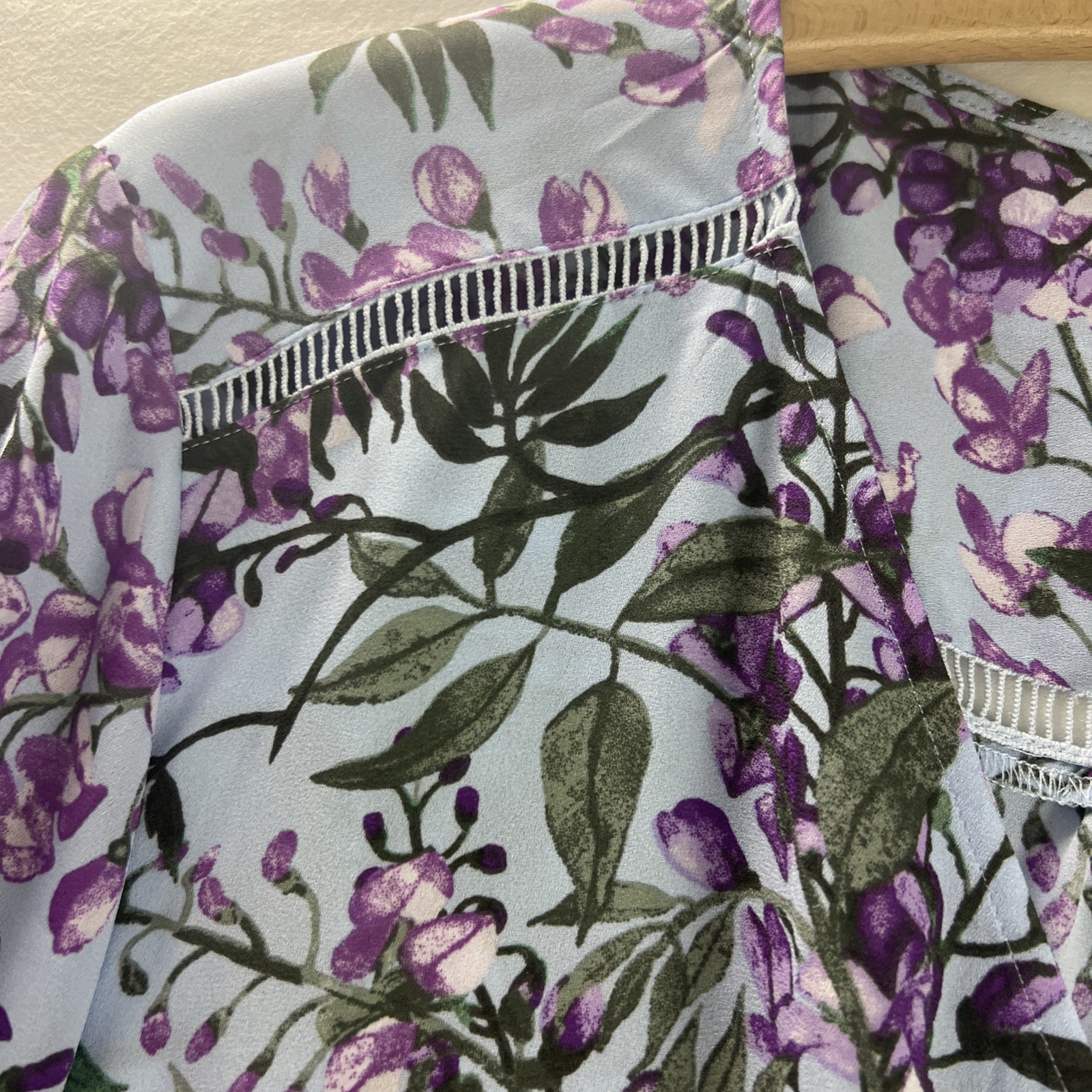 Investments Woman Top Women’s Plus Size 3X Lavender Purple Tie Sleeves A22