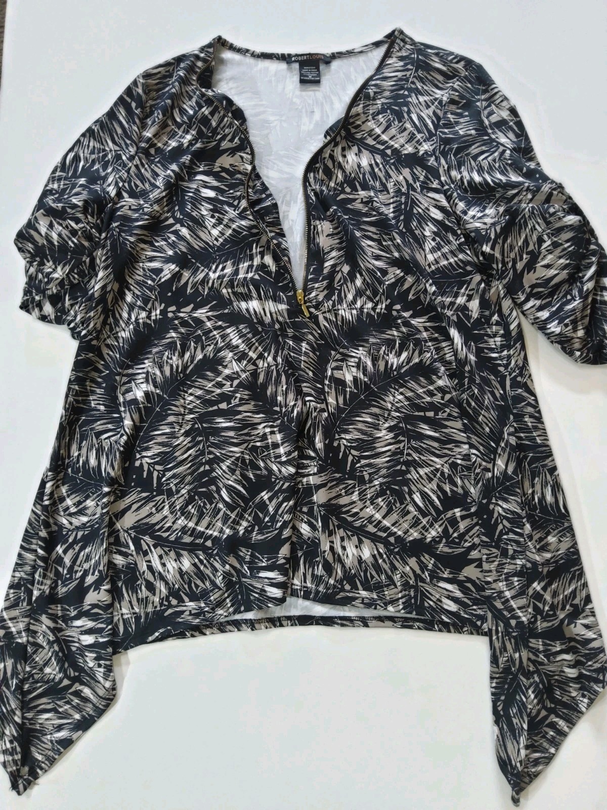 Robert Louis Half Zip Top Womens Medium Black Beige Floral Palm Sharkbite Hem