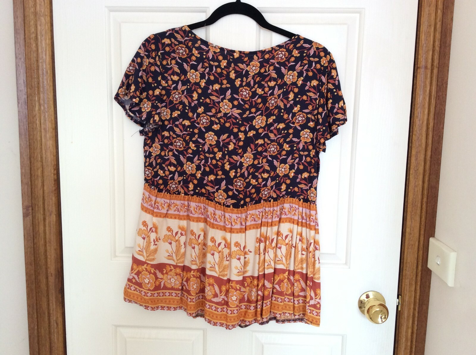 GRACE & CO BEAUTIFUL TOP SIZE 8