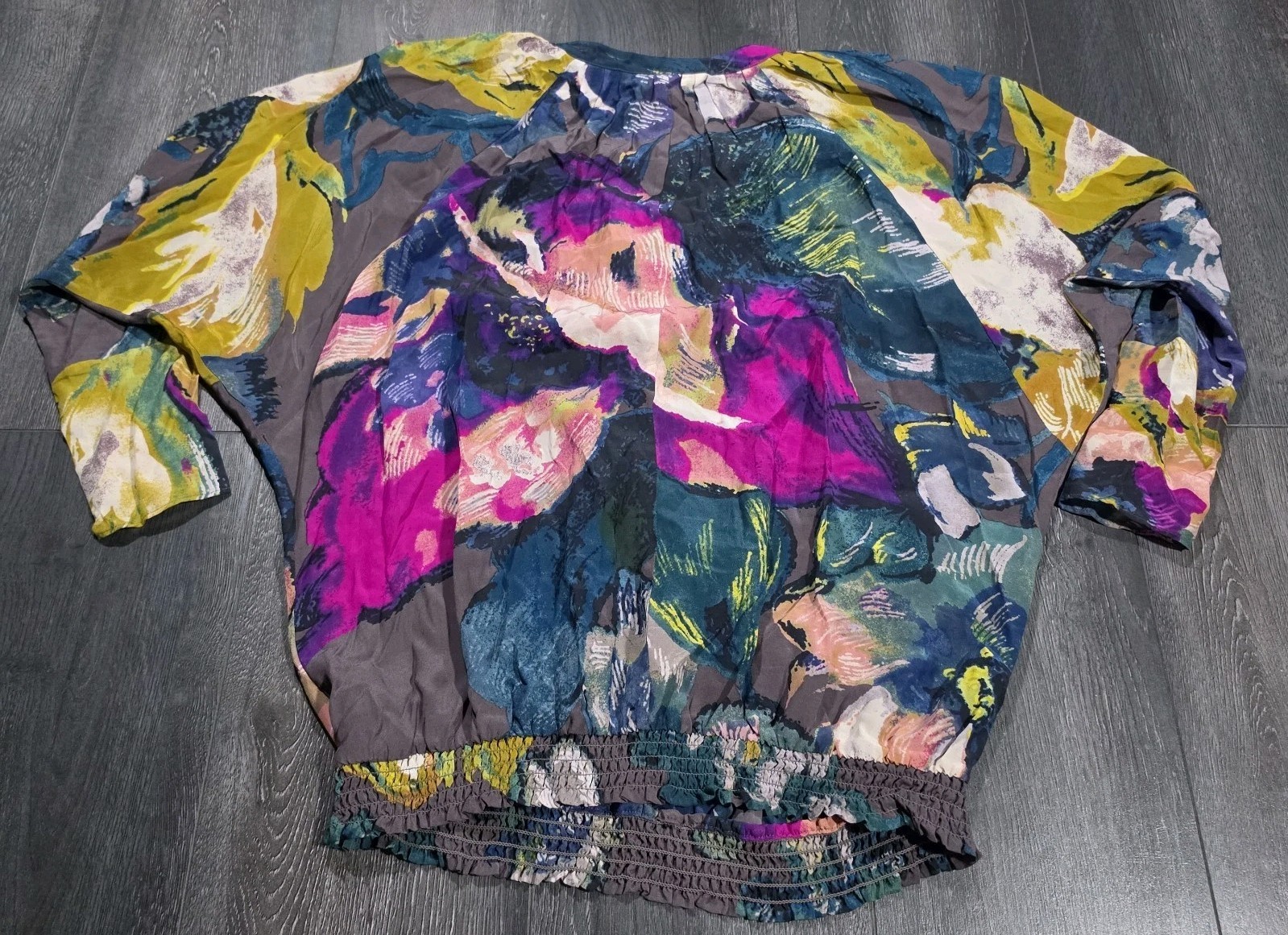 Ted Baker Floral 100% Silk Top 3 Artsy Boho Scrunched Waist Beautiful Inside Out