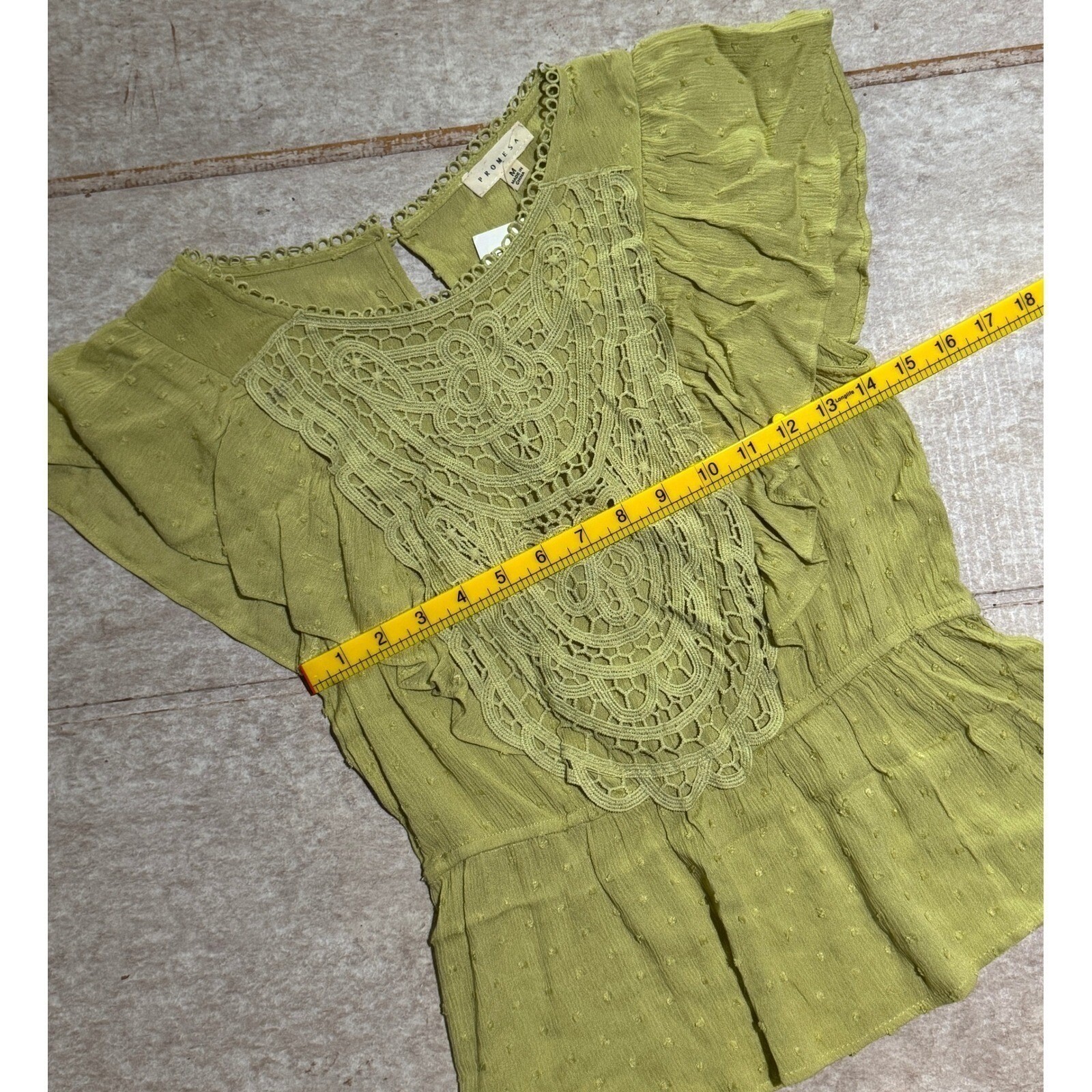 Promesa Top Med Lime Green Swiss Dot Flutter Sleeve NWT Feminine Blouse Top Lace