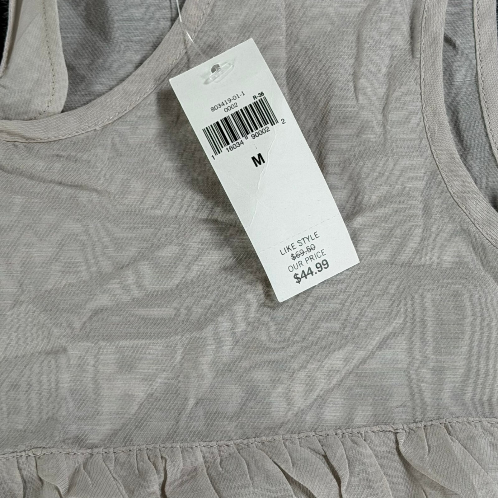 Women’s Banana Republic Ruffle Sleeveless Blouse Light Beige Size M