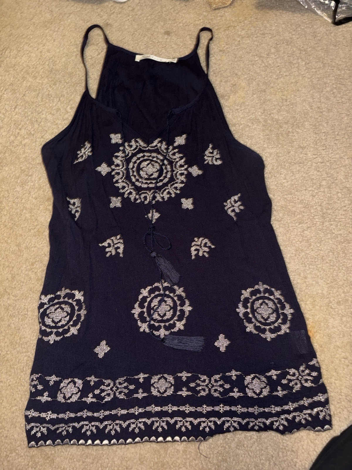 Solitaire women’s racer back top W/ spaghetti straps in navy blue and white Sz L