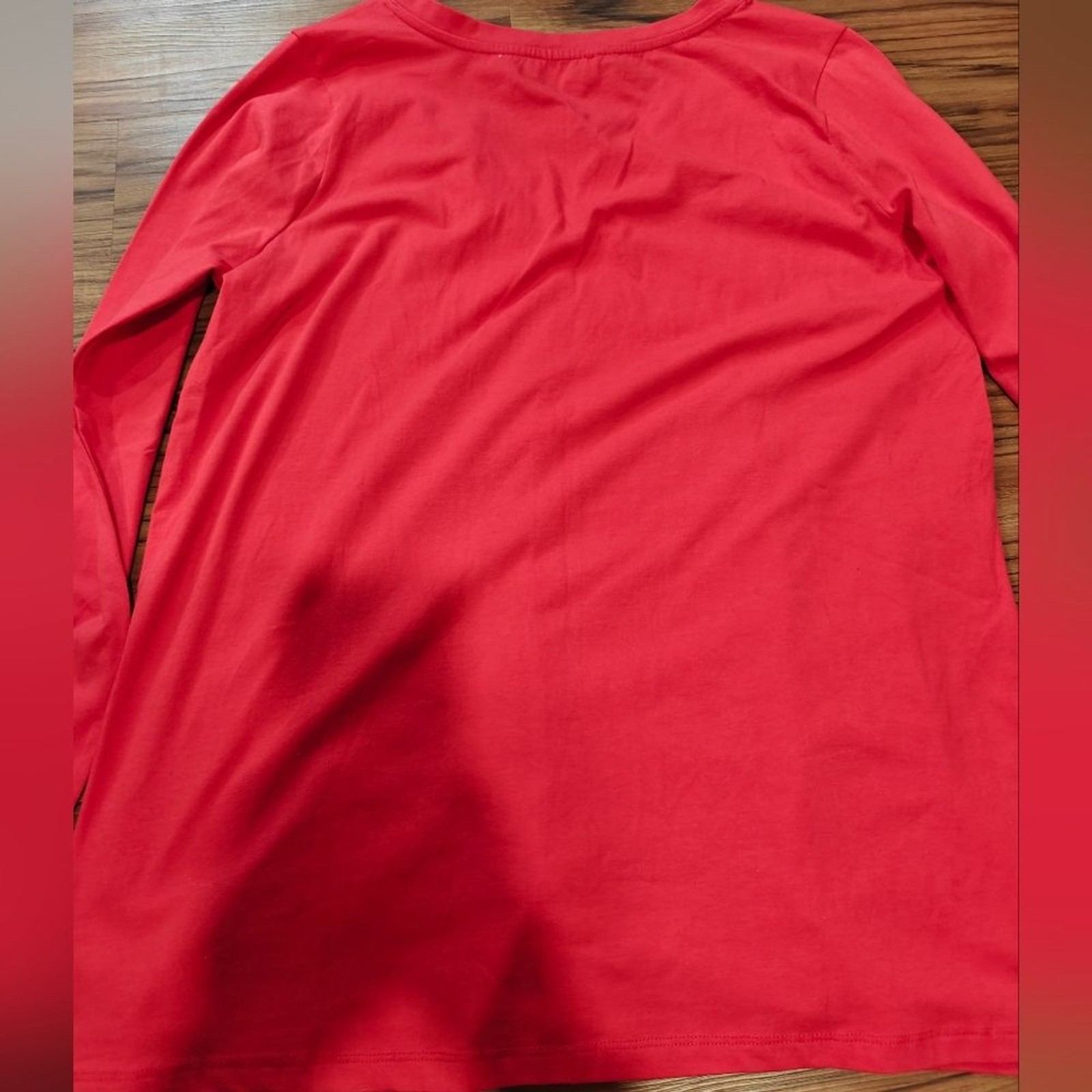 Zenana Soft Rayon Long Sleeve Dolphin Hem V-Neck Tee Shirt Top