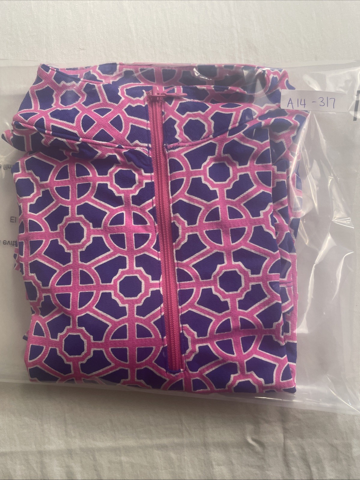 Palm Beach Gardens Lifestyle Women’s Quarter Zip Pullover Geometric Pattern Size