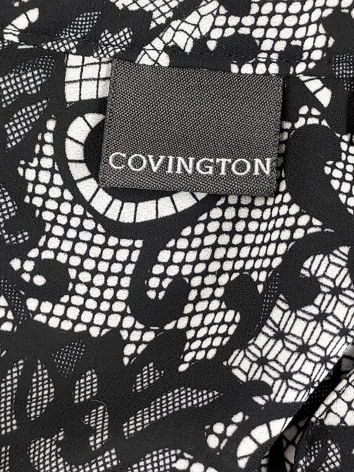 Covington Women Shirt Top M Black White Floral Button Up Lace Detail Casual