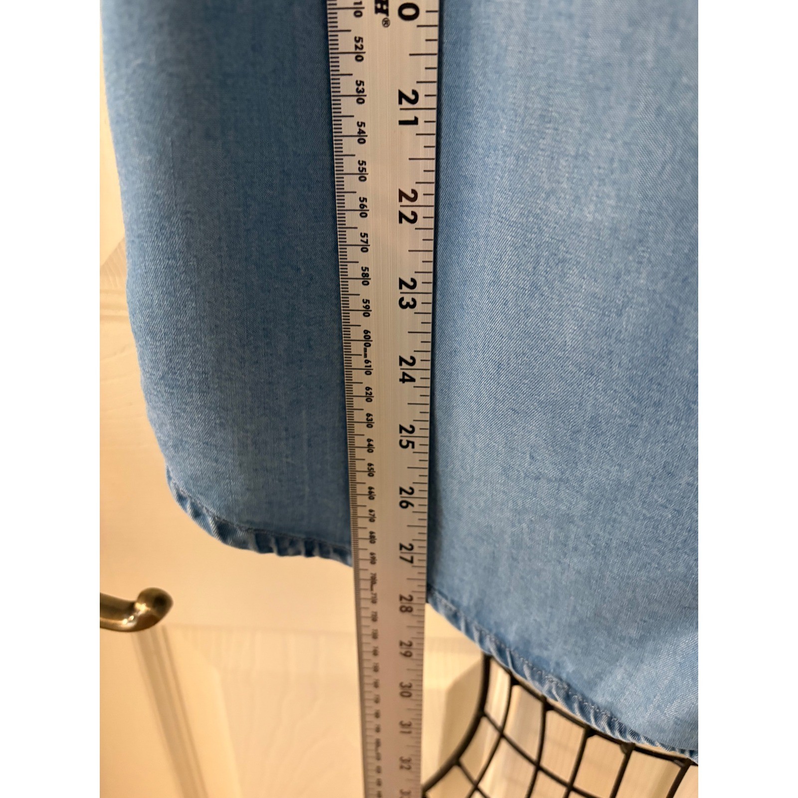 JACHS NY Girlfriend 100% Tencel Lyocell Blue Chambray Button Front Blouse Sz L