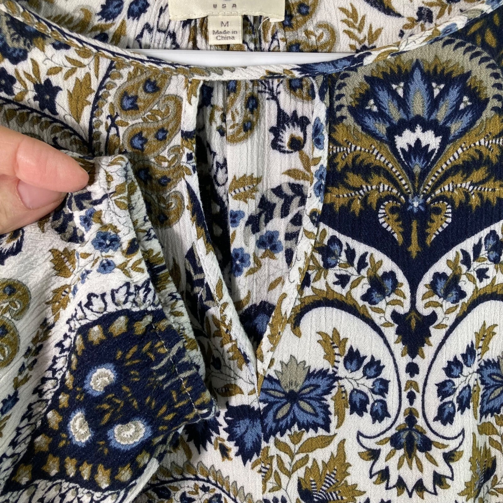 Womens Umgee Floral Paisley Tunic Top Lace Peplum M Blue Cream