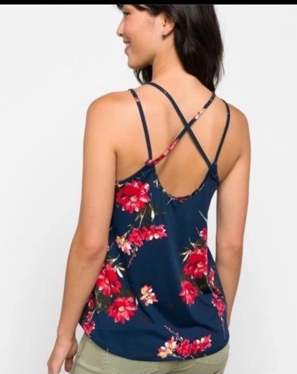 Papermoon Womens Floral Navy Blue Flowy Tank Blouse Sz M Vacation Travel Coastal
