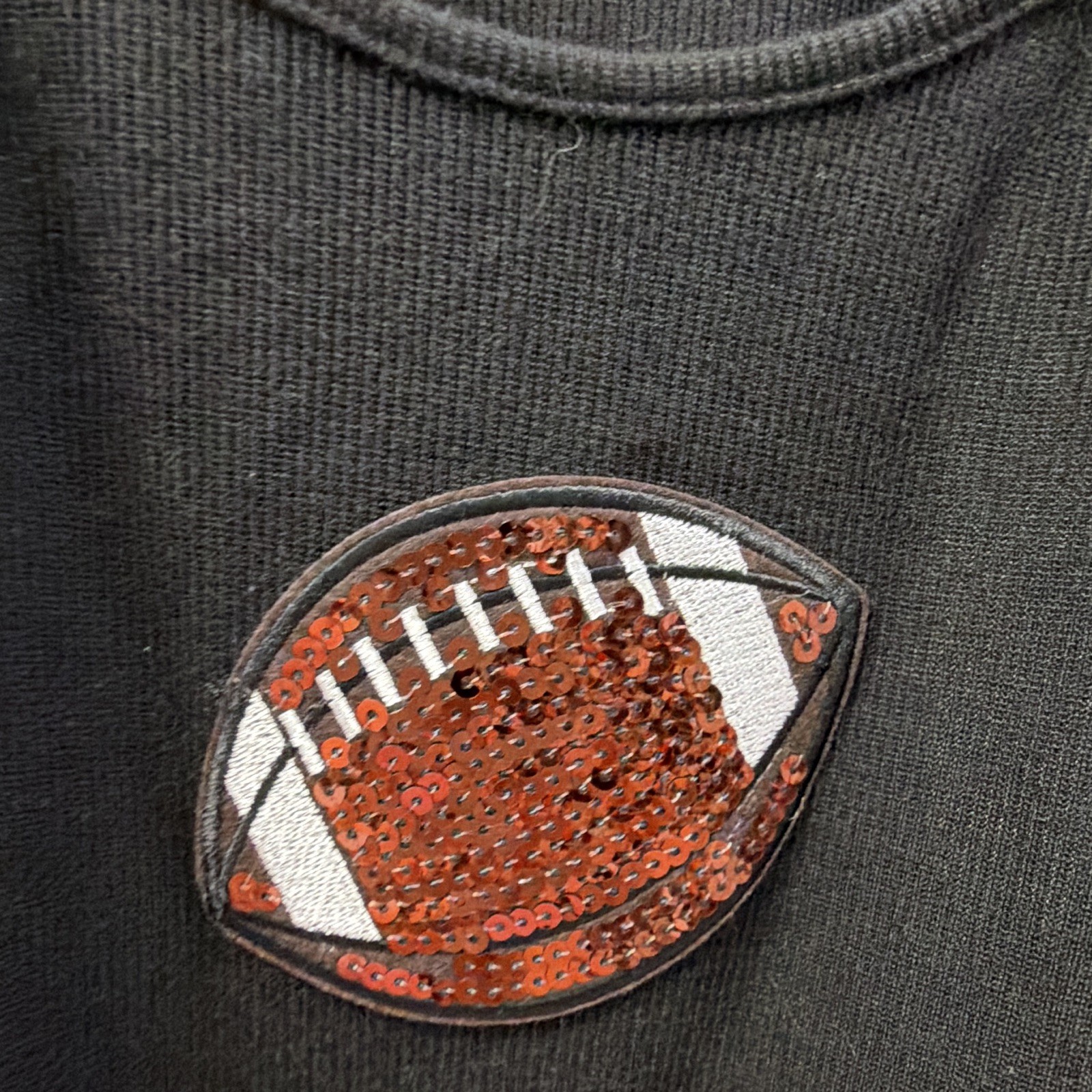 Timing Black Ribbed Knit Sequin Football Patch Cami Tank Top L WN8258C-P2
