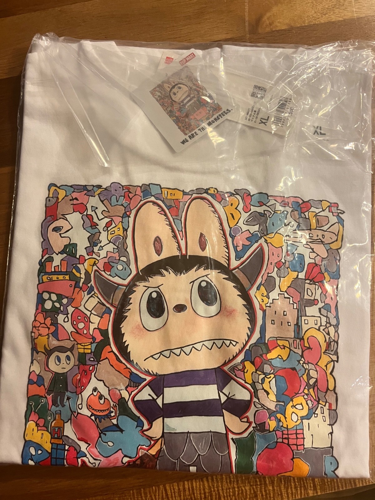 Uniqlo x POP MART UT Graphic T-Shirt THE MONSTERS LABUBU