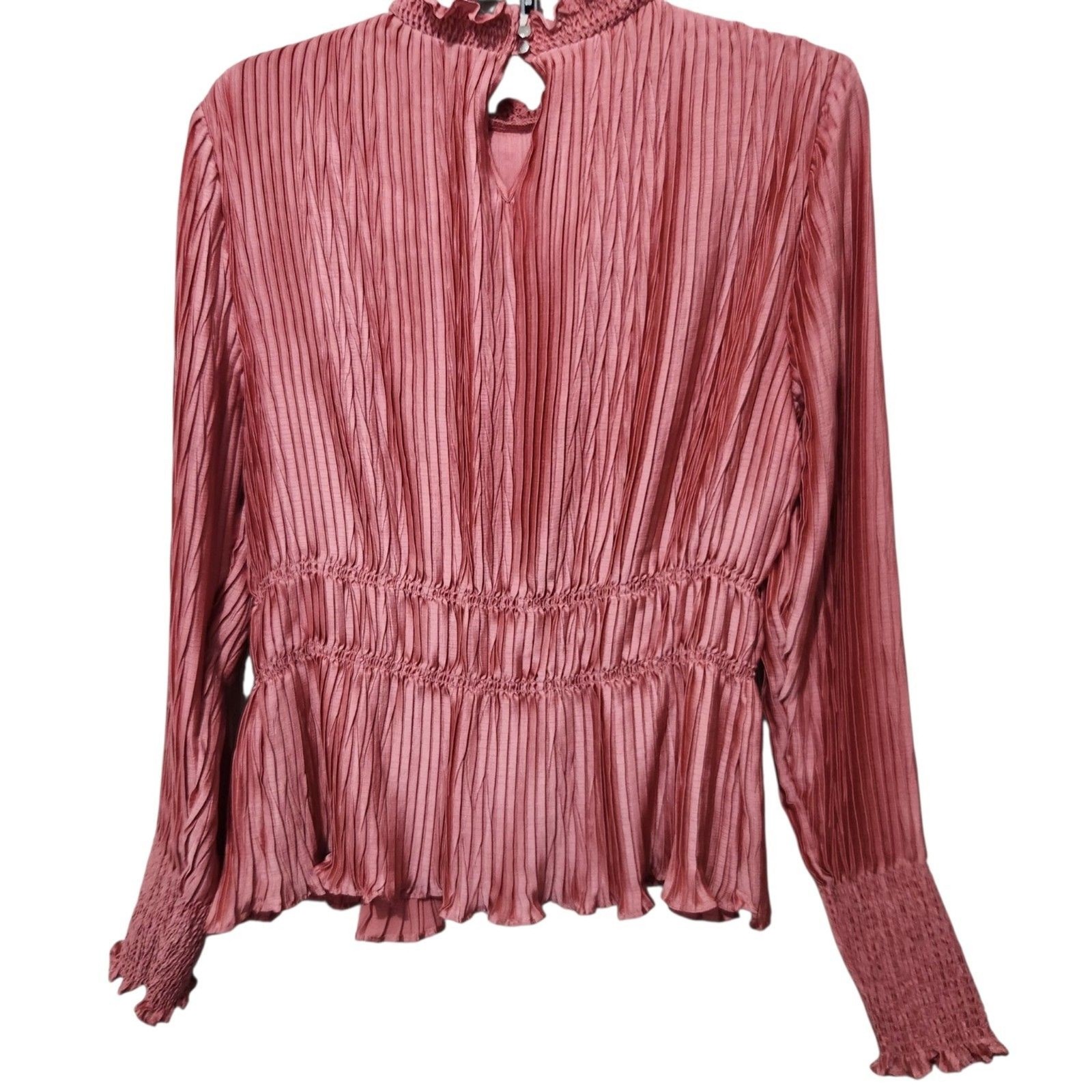 Est 1945 Silk Top Medium Pleated Ruffle Lightweight Dust Pink