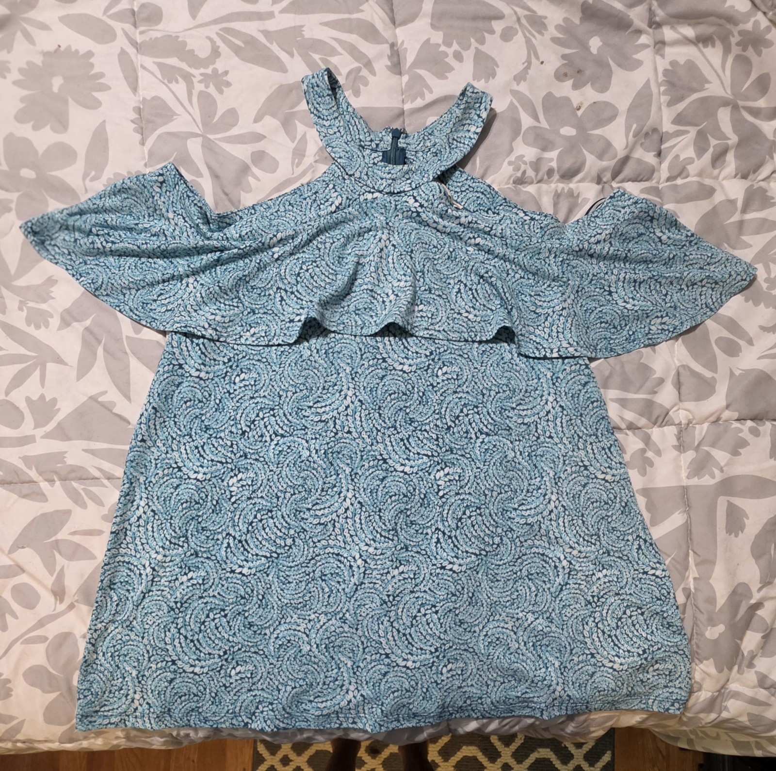 Michael Kors Turquoise Cold Shoulder Size XL
