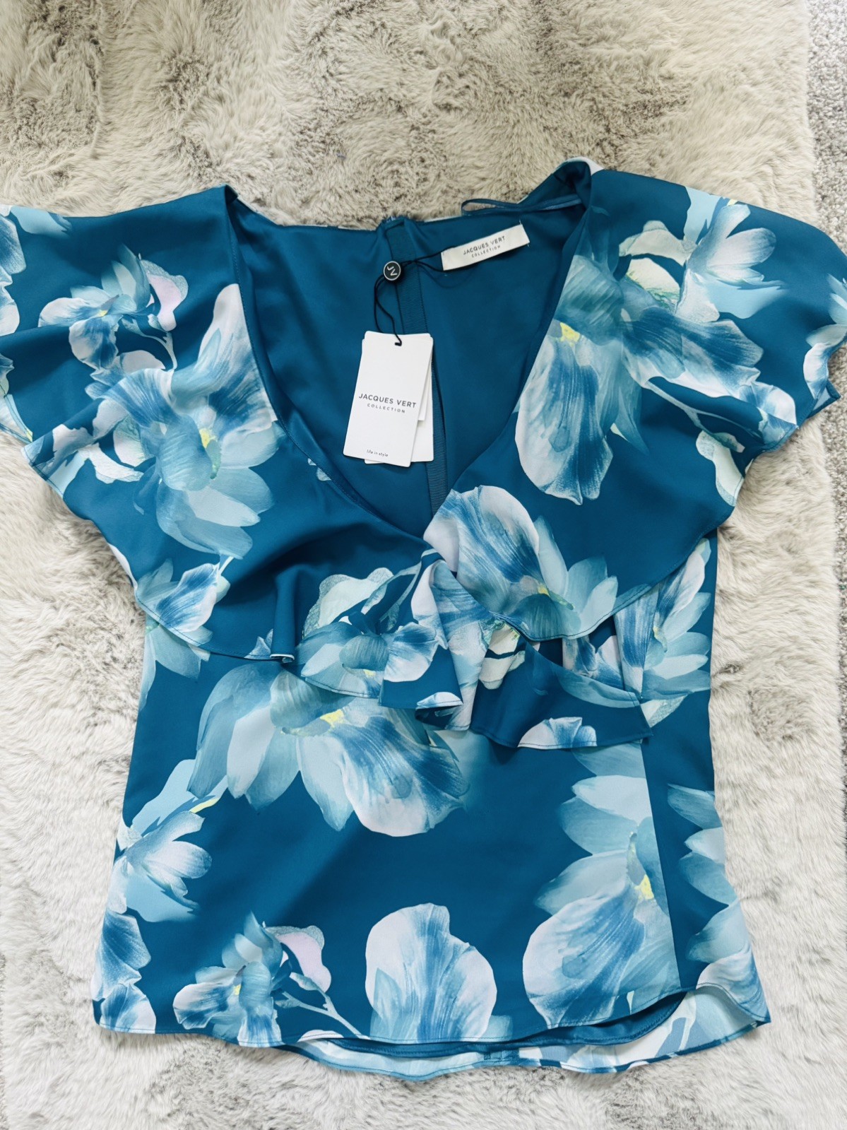 Jacques Vert Floral Top NWT Size 12 Teal Blue Ruffle V-Neck Smart Wedding Guest