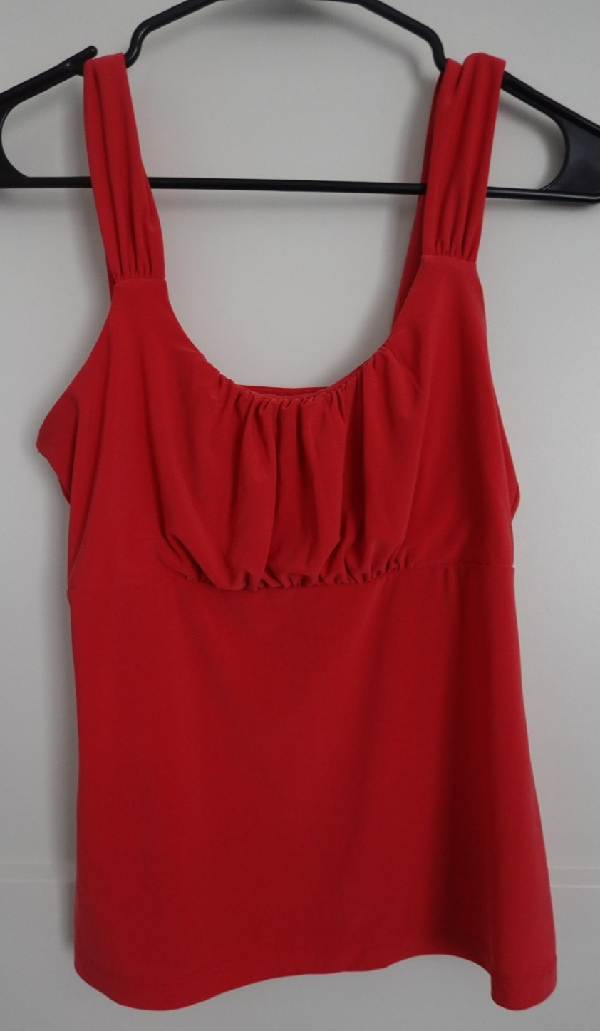 White House Black Market Tank – XS